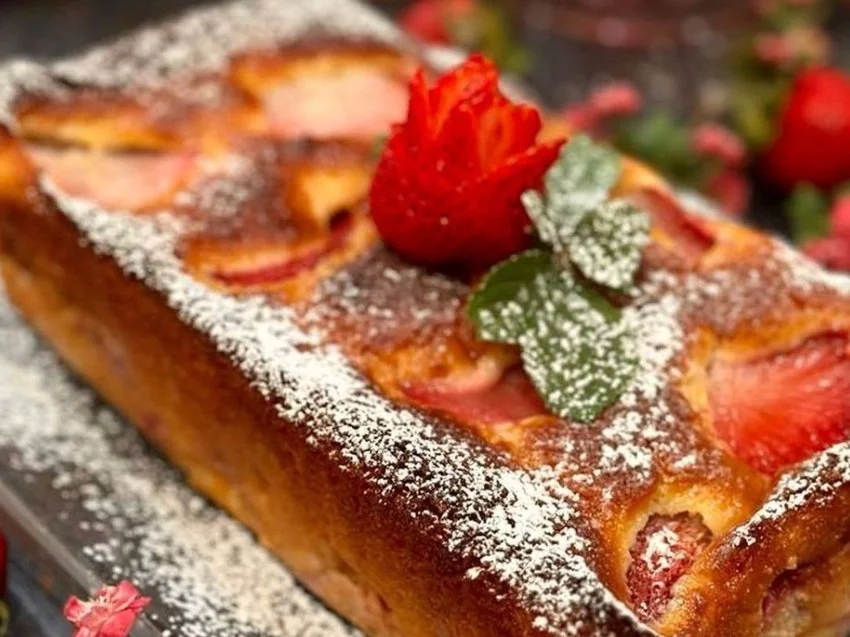 Strawberry Loaf Cake