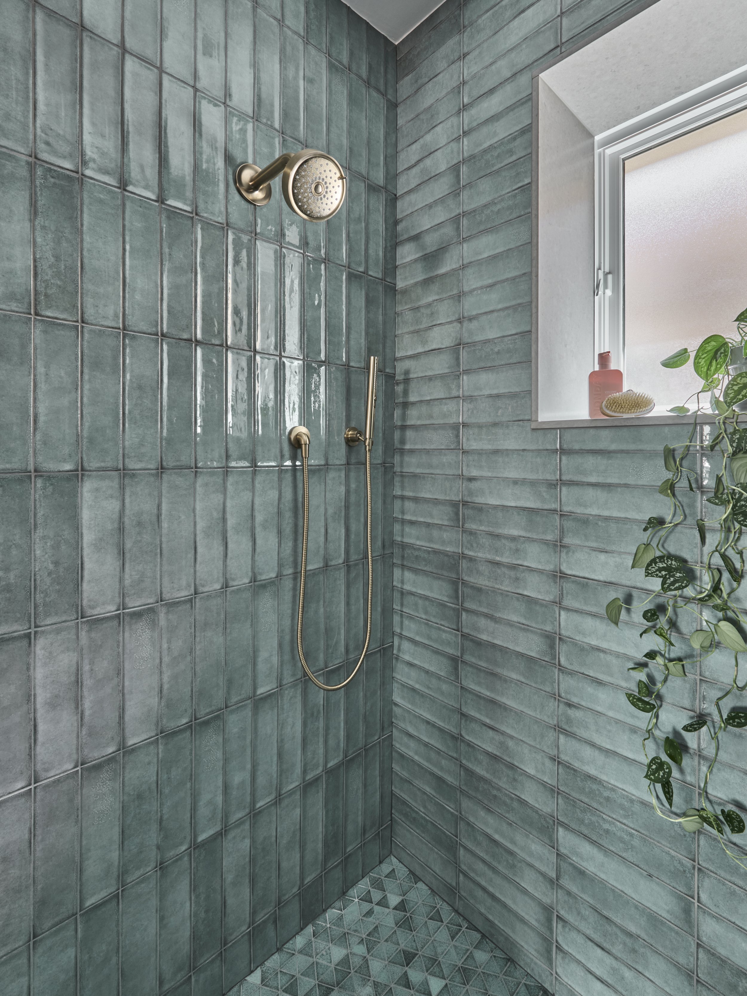 directional-stacked-shower-wall-tile.jpg