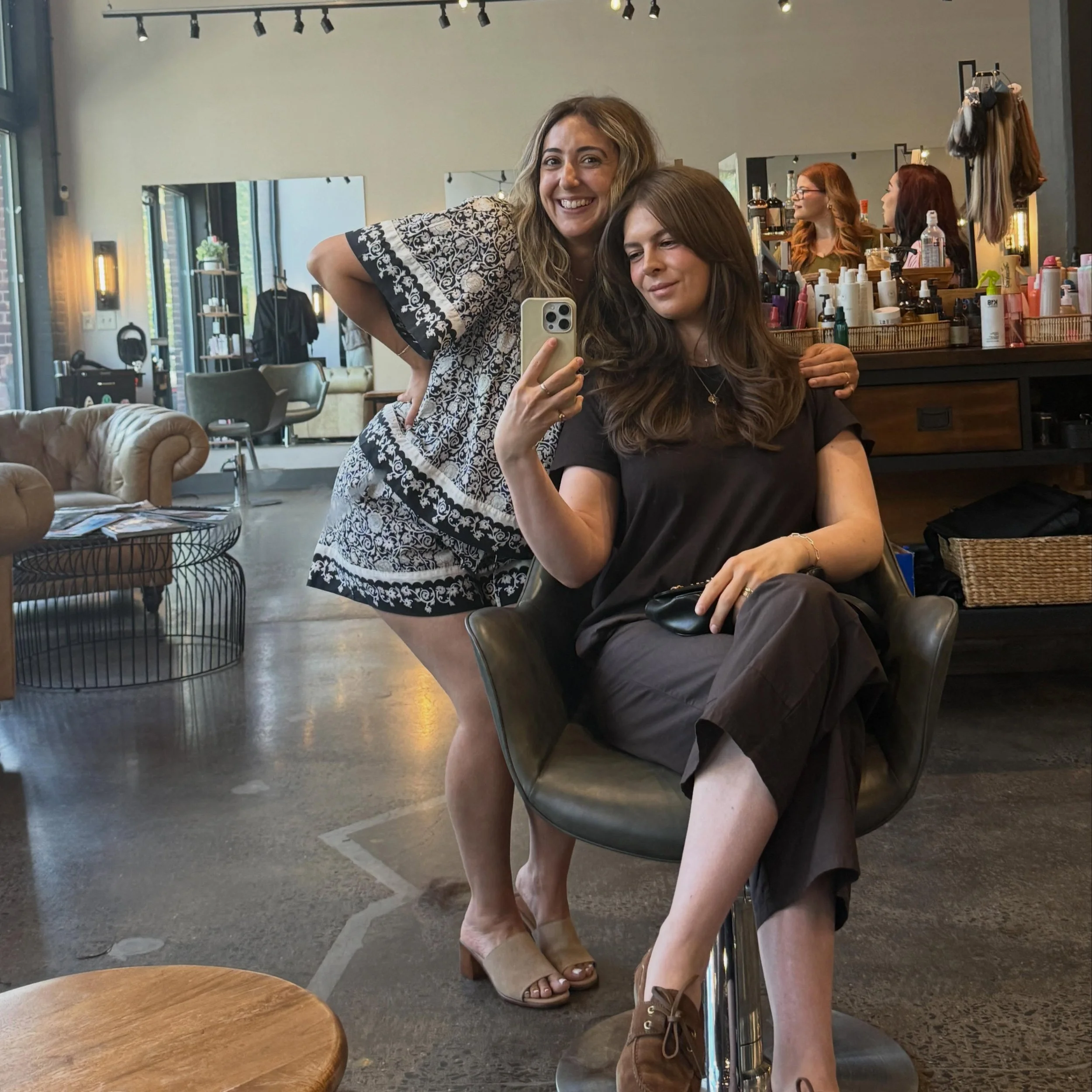 Another beauty who made the trip out to New Haven to see me 💫 So, so thankful for you guys!!! #hairgoals #newhavenhair #eastrocknewhaven #cthairstylist #hair_x_meg