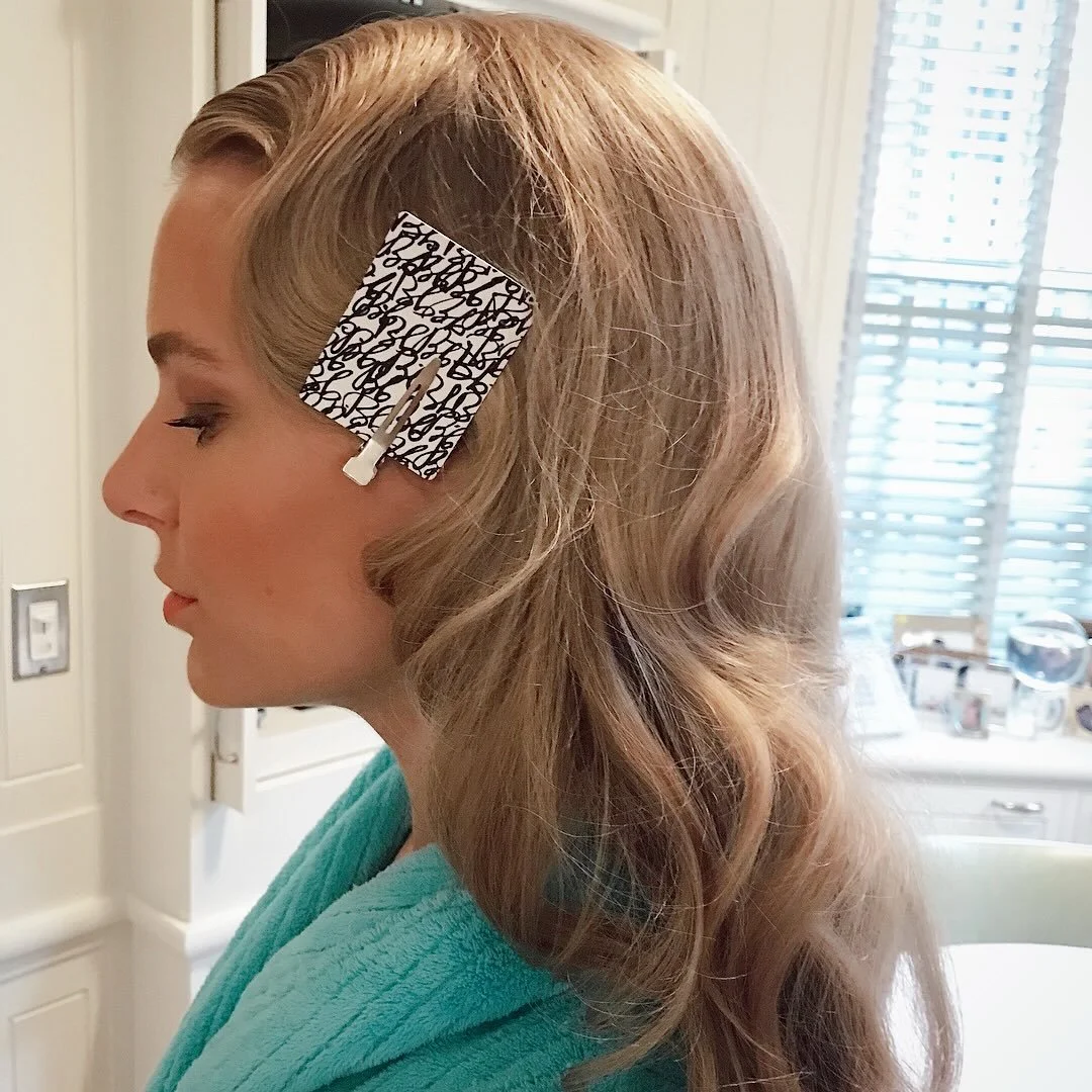 From the archives. Soft, sculpted waves with that timeless, polished finish. A classic set never goes out of style ✨ Styling appointments available at Rebel Salon in New Haven.  #NewHavenHair #NewHavenStylist #NewHavenSalon #YaleStudents #hair_x_meg