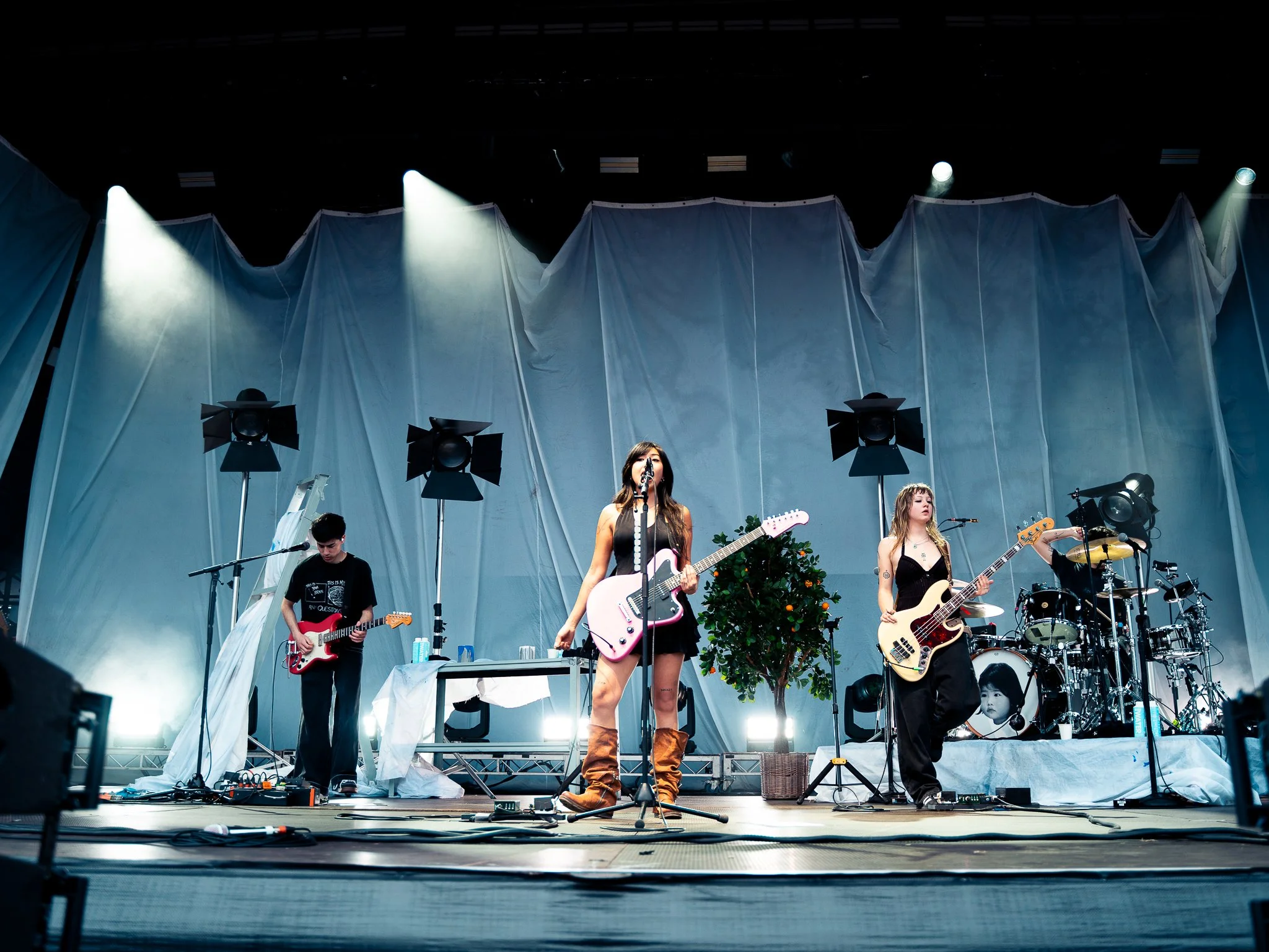 Laneway Sydney - Beabadoobee-1.jpg