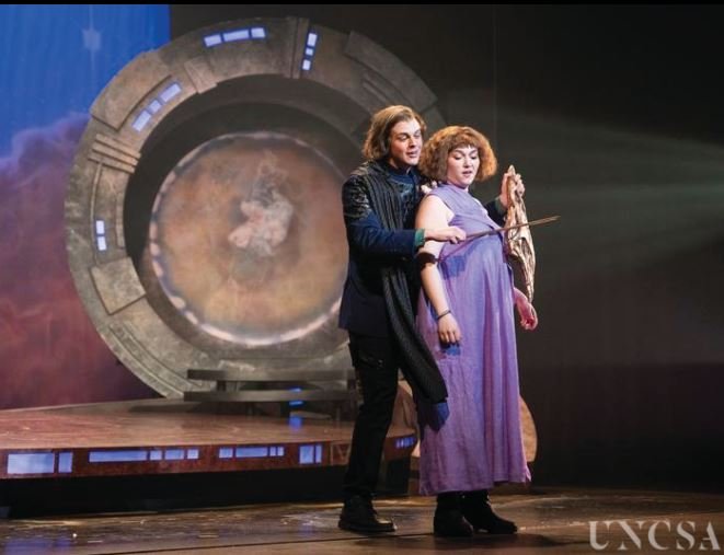 UNCSA's Orlando Paladino (2023) 
Worked on texture, painting, distressing, and drawing out 3D Scenery. 
Designed by Gisella Estrada
Paint Charge: Clara Rimes
Paint Lead: Tessa Hager