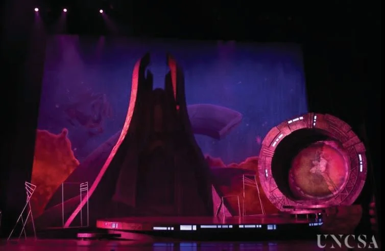 UNCSA's Orlando Paladino (2023) 
Worked on texture, painting, distressing, and drawing out 3D Scenery. 
Designed by Gisella Estrada
Paint Charge: Clara Rimes
Paint Lead: Tessa Hager