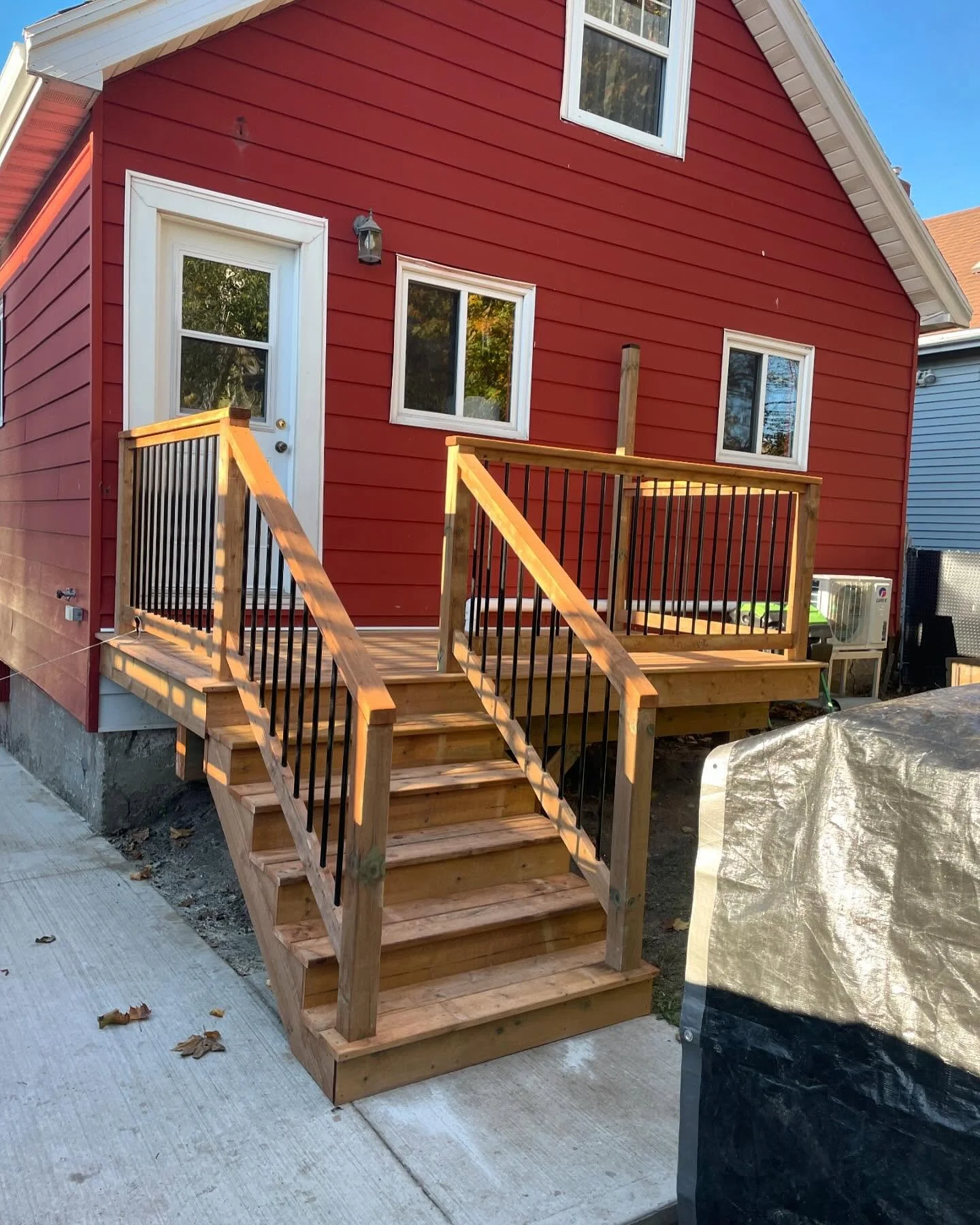 We don&rsquo;t only do large projects, here is a small project we just completed for a new client! Before picture at the end.