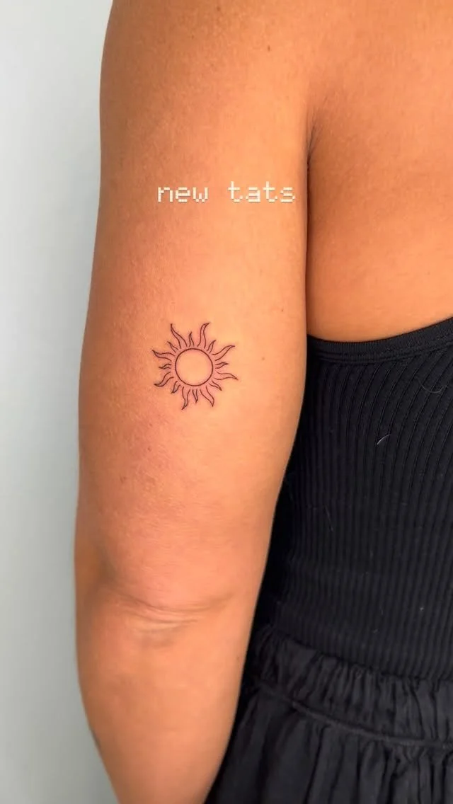 New & Healed Tattoos on my girl
@eadybeth_photography !!♥️
.
.
.
.
Her sticker sleeves are coming along perfectly!🥰
Which tattoo is your fave?! 👀
Let me know & comment below! I’d love to hear your thoughts!🫶🏽
#atlfineli
