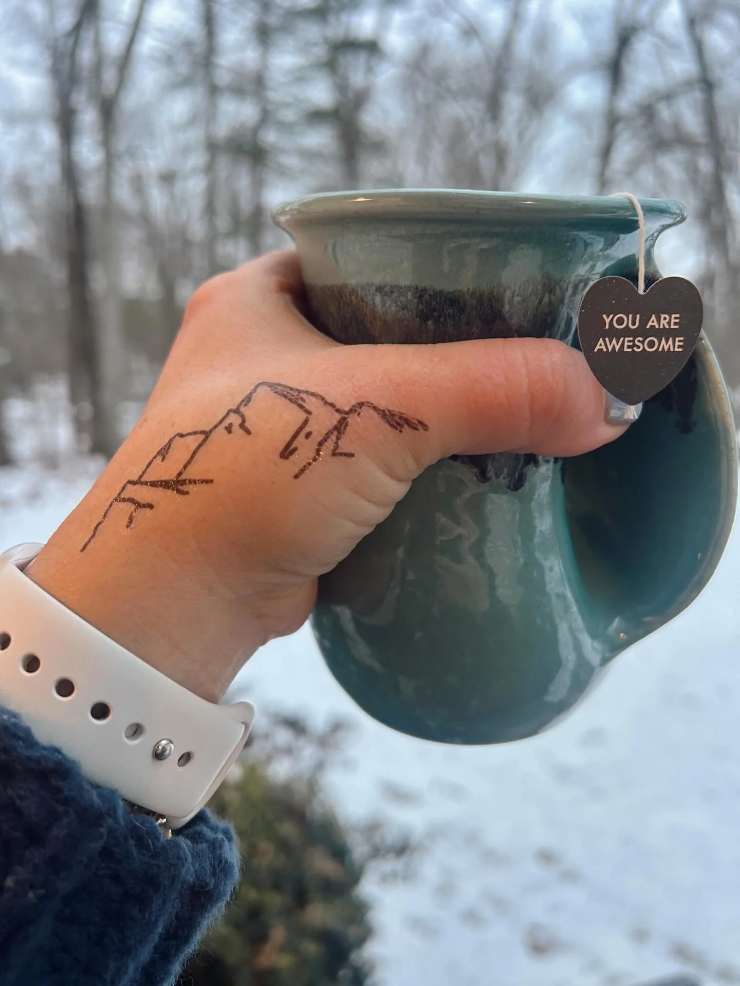 Cheers for getting through the first Monday of the New Year! It was a good one for us* Birds &amp; Bears who really really love January, and everything about this time of year. 

Okay, the &ldquo;us&rdquo; may not be all of us, but it is for me, Erin