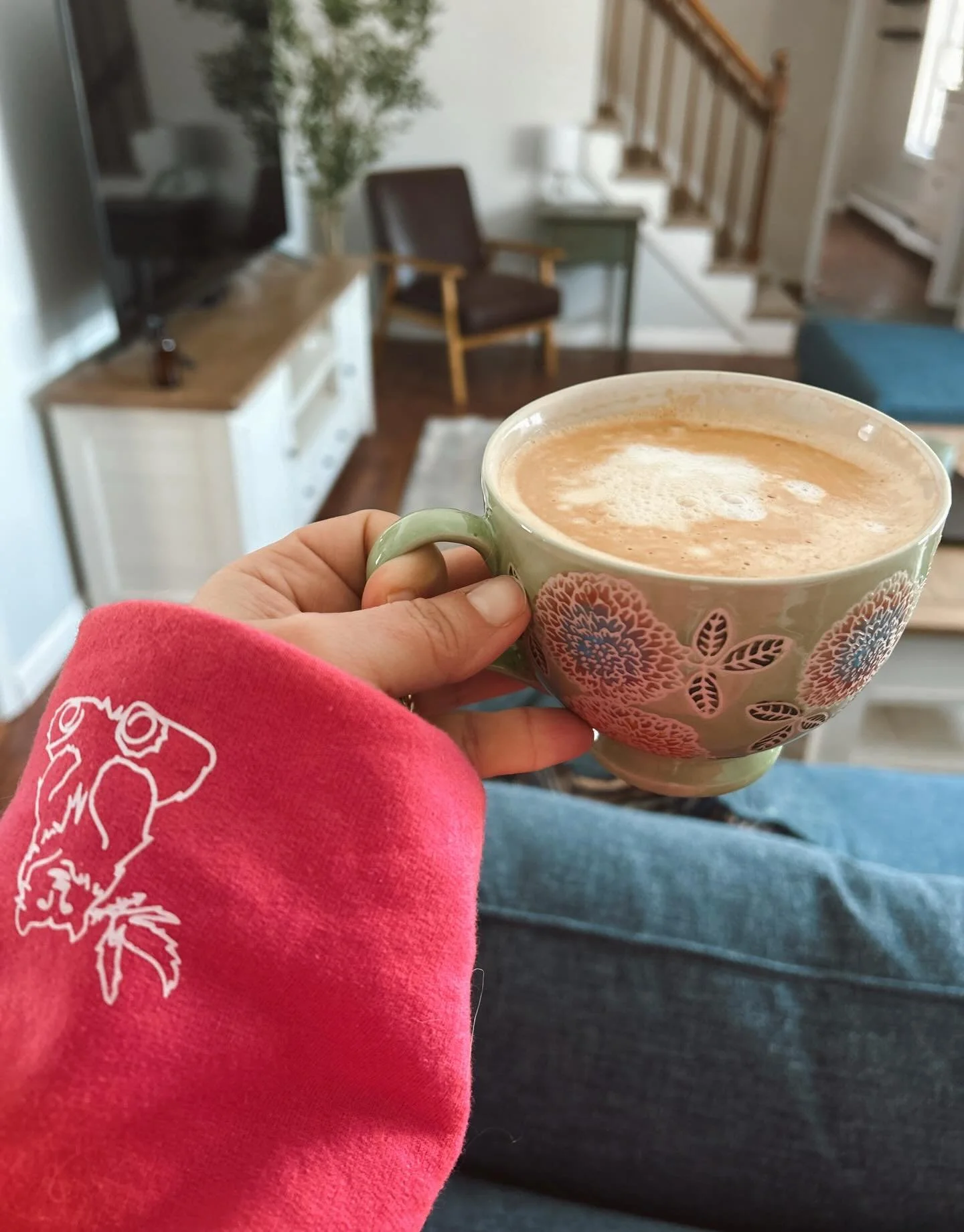 Over the past few weeks (&amp; the many still to come), I&rsquo;ve begun a slow &amp; steady project of painting the trim and the walls in our home. We are breaking down each room as we patch walls and paint them fresh, discard broken fixtures &amp; 