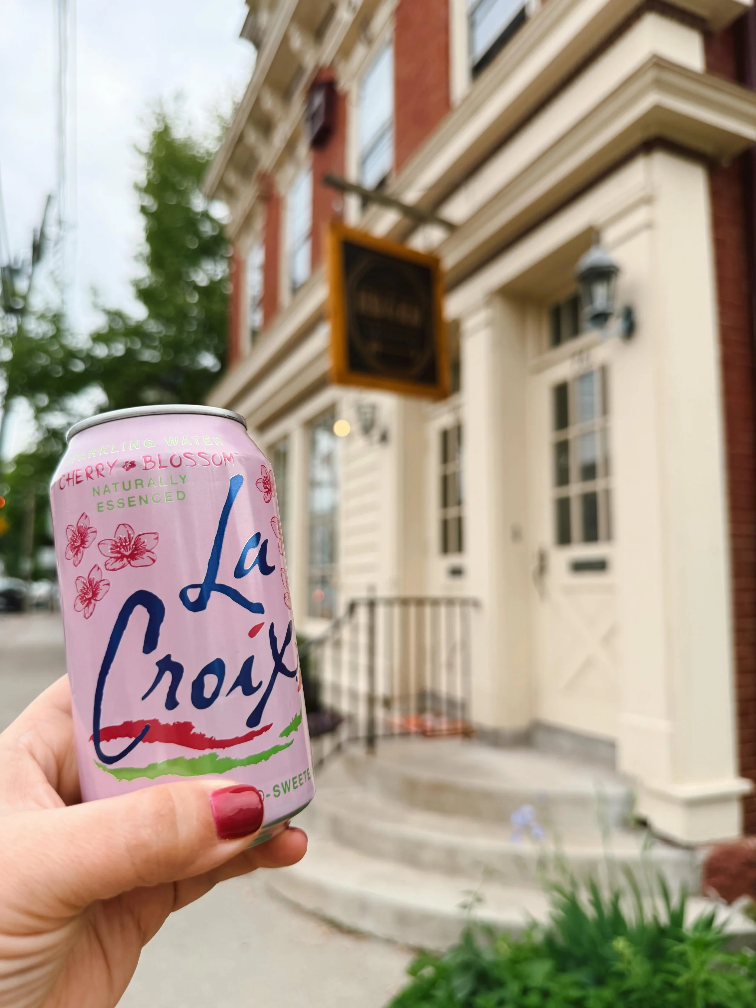 I&rsquo;m putting on the song I can&rsquo;t get out my head, while lifting a La Croix for hydration &amp; celebration before the long weekend! 

May has certainly been a bit of a whirlwind for us Birds &amp; Bears. As you look through these snapshots
