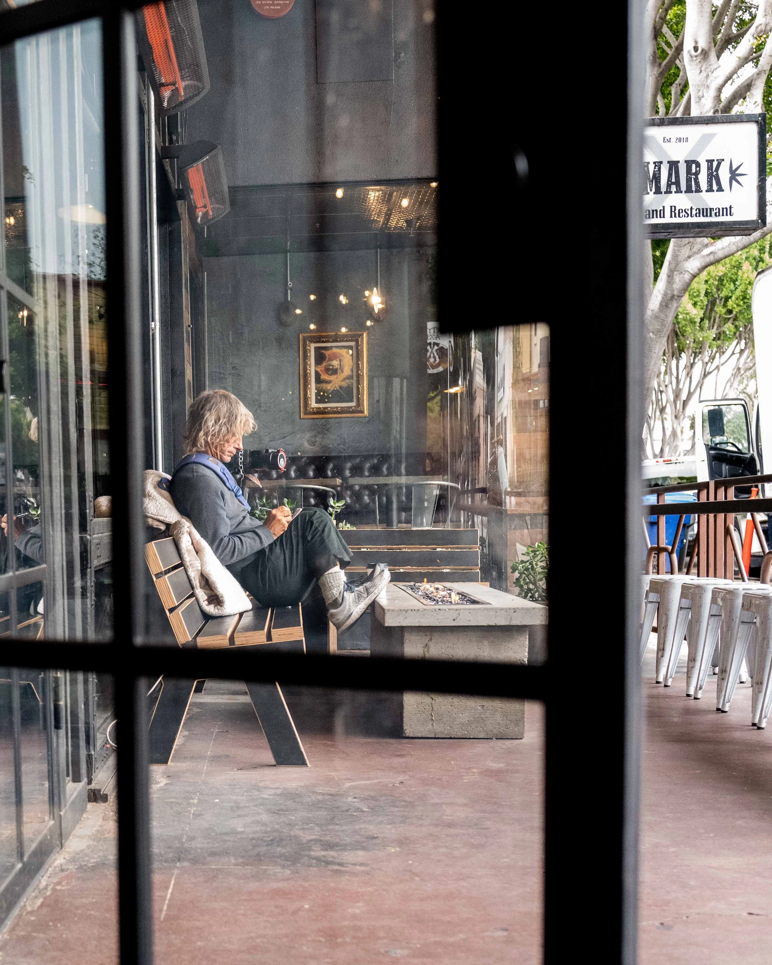 "Morning Notes"
Leica Q2