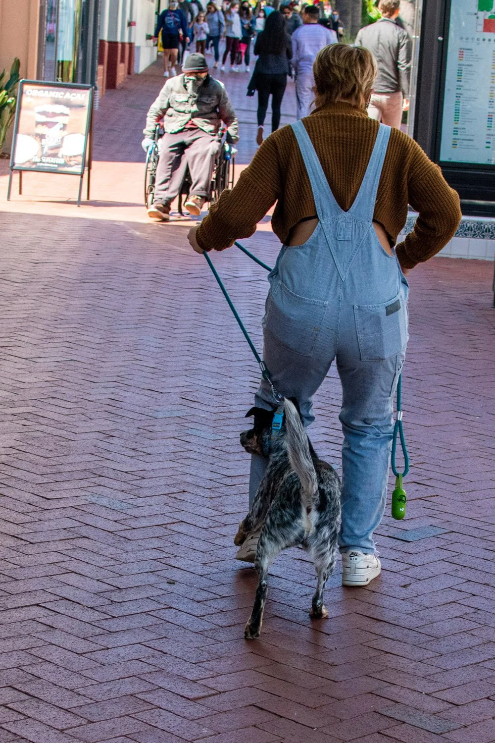 Excuse Me Ma'am
-Ian