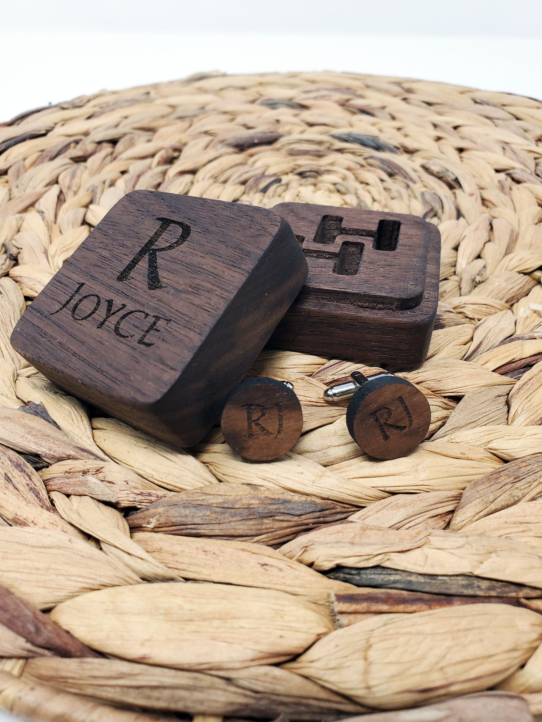 https://i.etsystatic.com/24400355/r/il/fa4ba2/4218367809/il_fullxfull.4218367809_2f7r.jpg