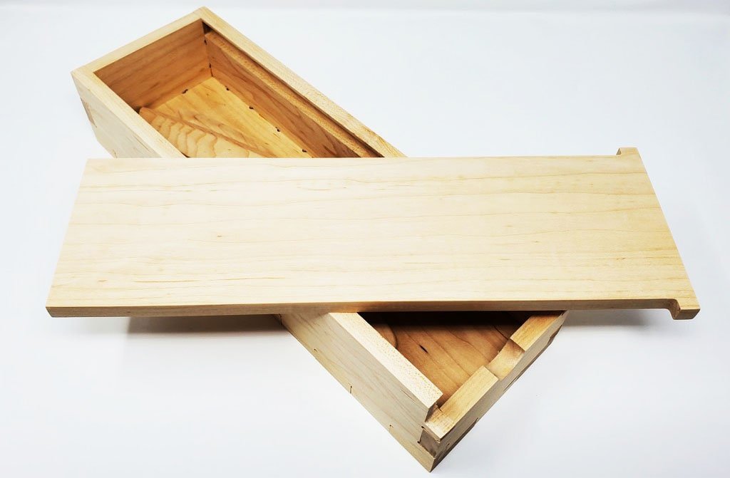 https://i.etsystatic.com/24400355/r/il/3ba6a9/4113385638/il_fullxfull.4113385638_jpn5.jpg
