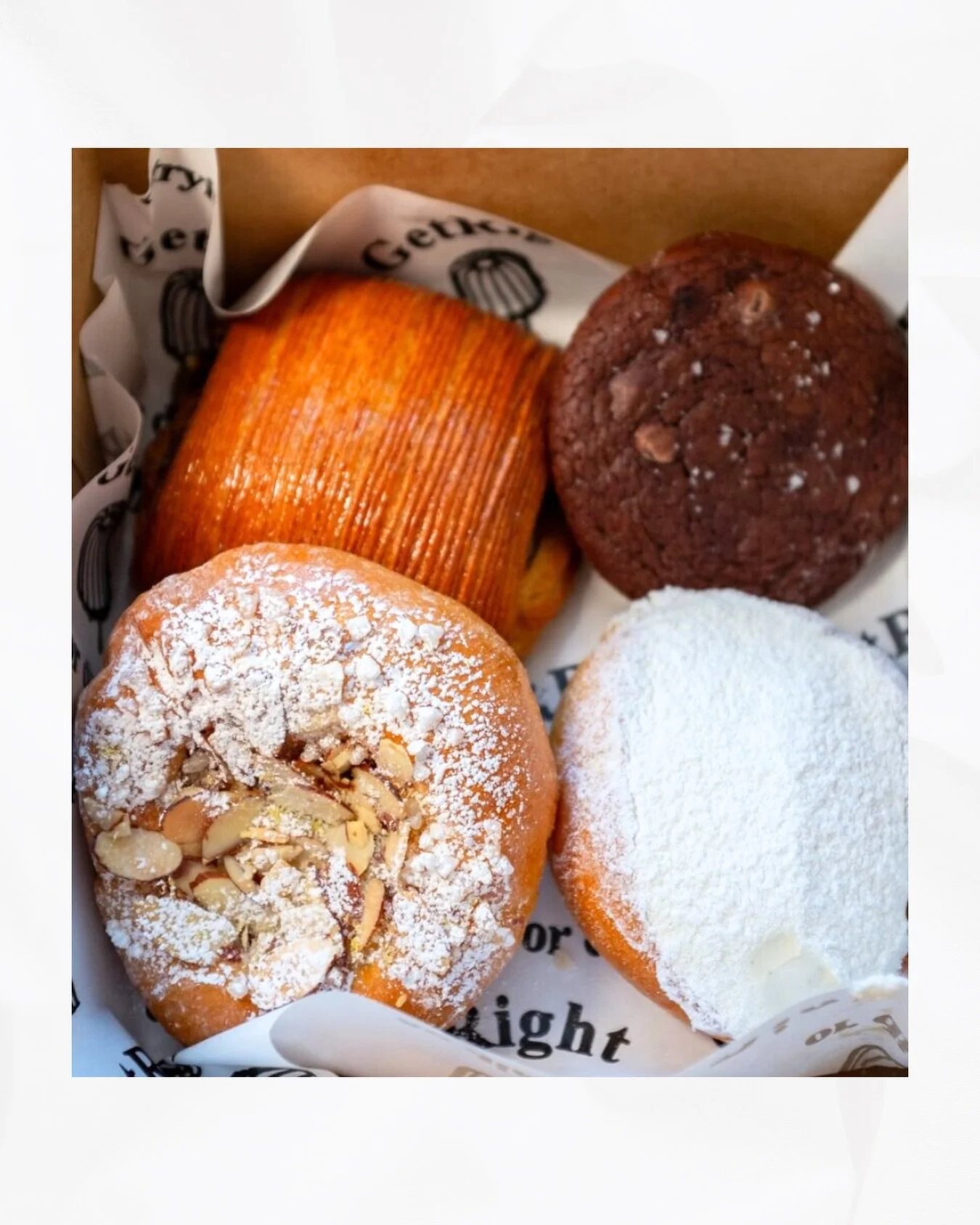 🥐&hearts;️ We are super excited to announce that we are now serving @_getrights_  pastries at Humble House!!! If you know, you definitely know. If not, get on down here and try them out! 

Personal recommendation: 🟤🟢🥐 chocolate pistachio croissan