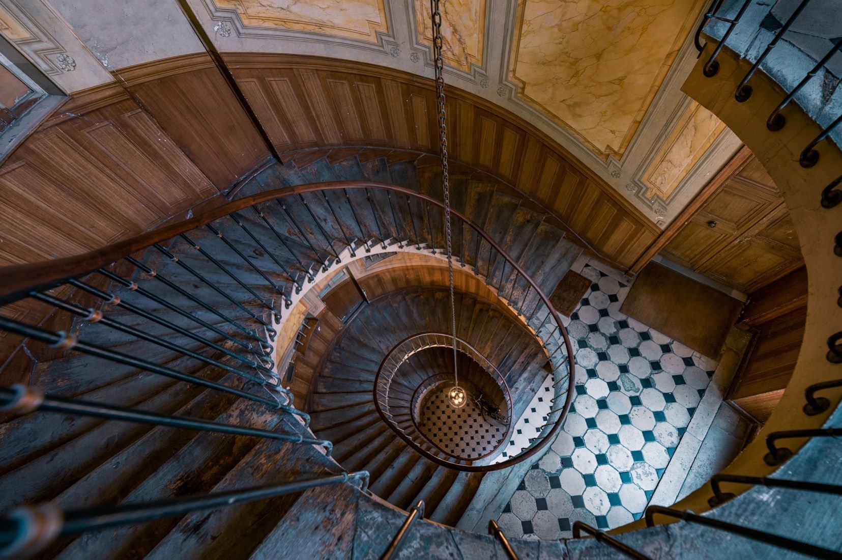 Paris-staircase-08.jpg