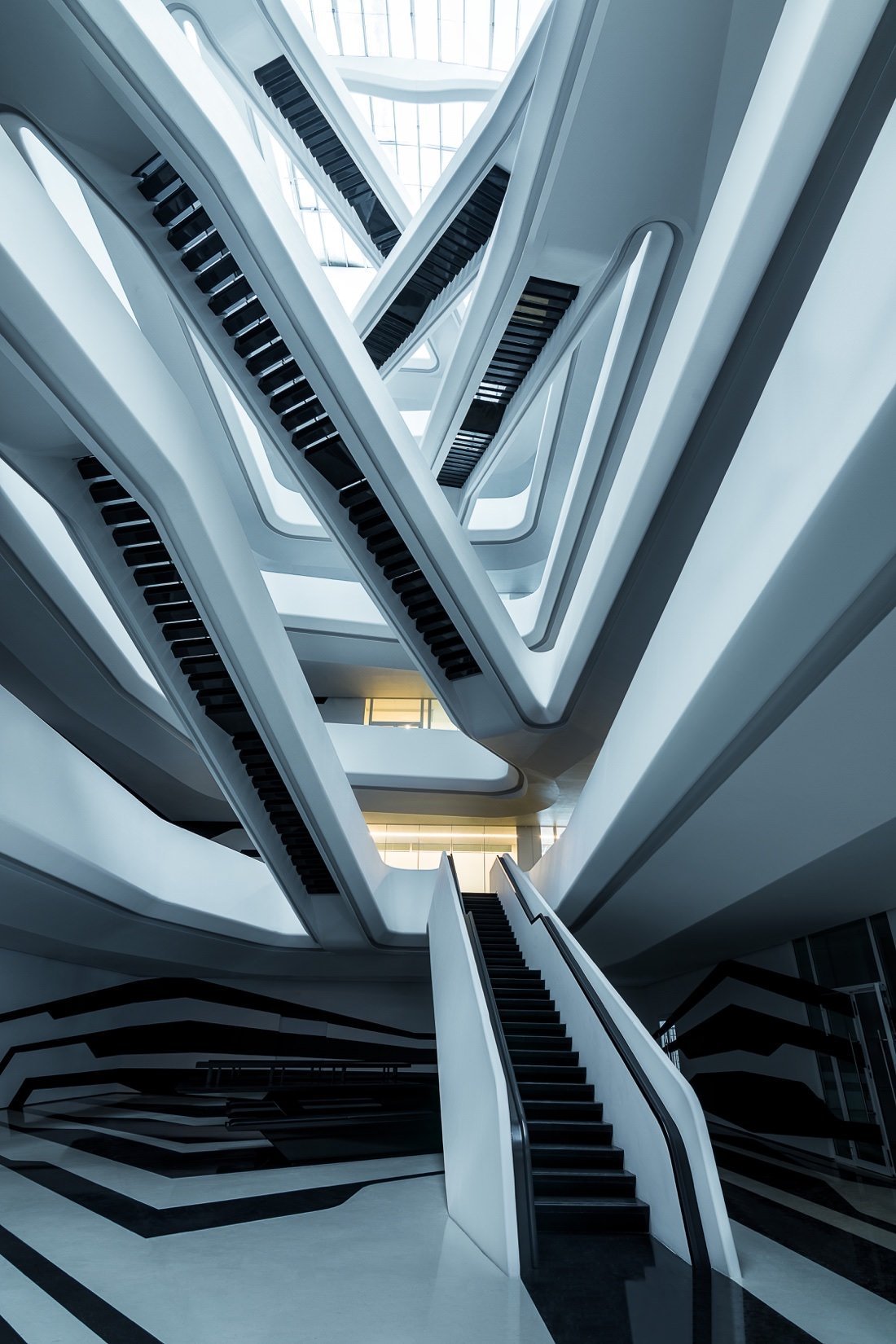 Zaha-Hadid-Staircase.jpg