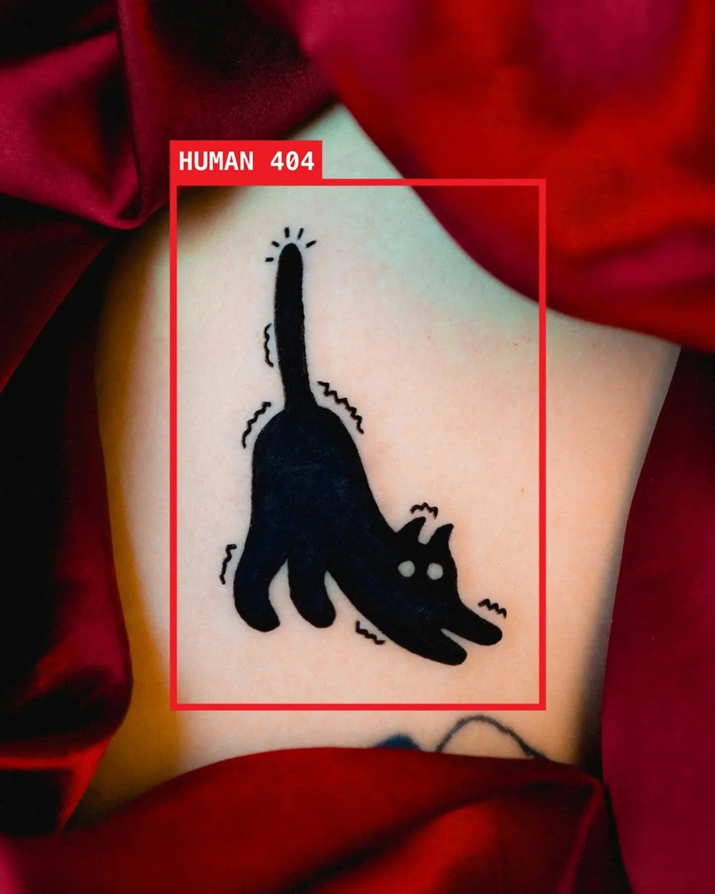 Red Cloth Vol. 697 &ndash; Crackle Cat Edition

This cat stretched once and accidentally invented thunder. Now it&rsquo;s just vibing with its own static.

🖤 Bookings open &ndash; link in bio.

✨Guest tour✨
//BKK &lt;26-29 Dec&gt;
//CNX &lt;3-5 Jan&