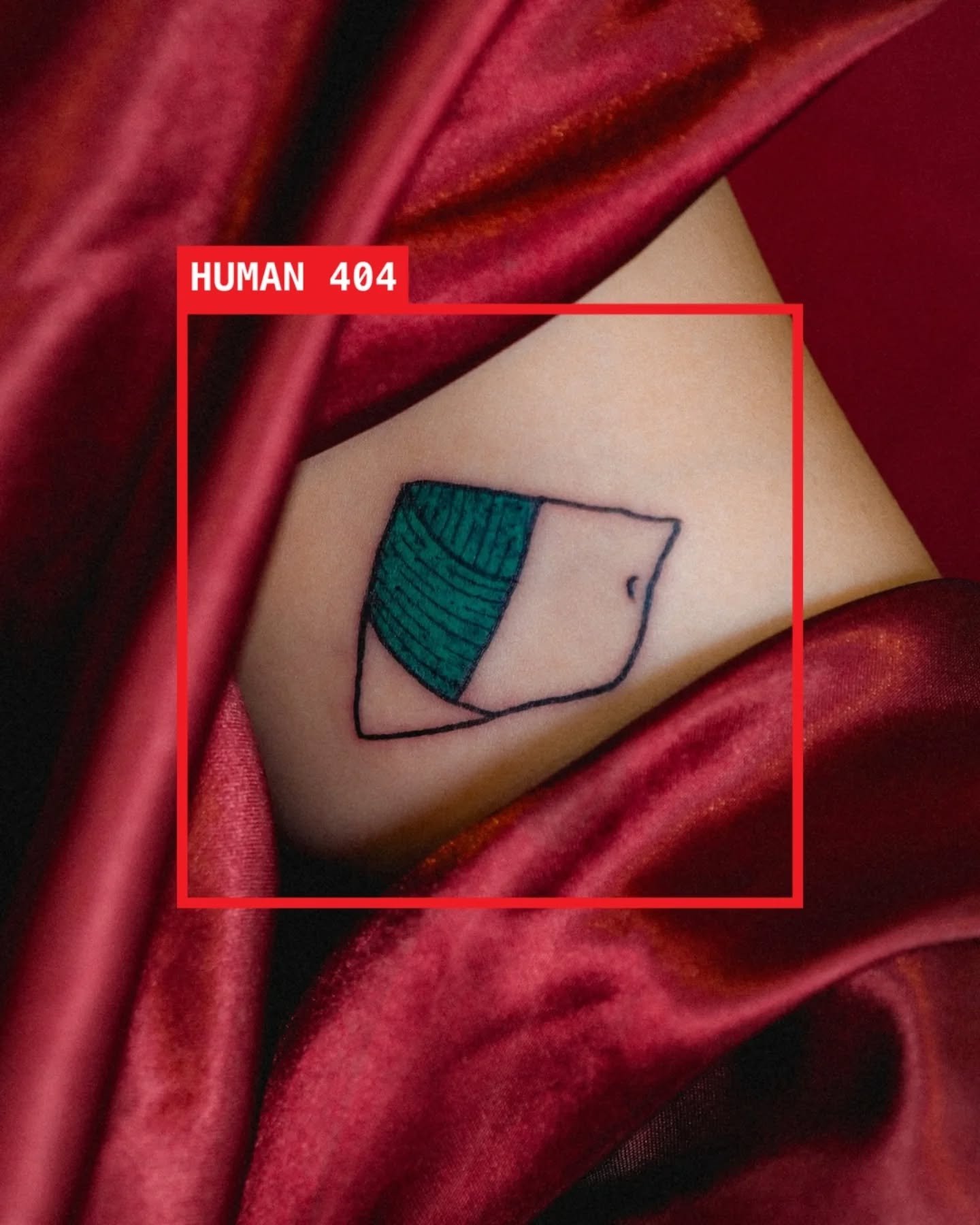 Red Cloth Vol. 702 &ndash; Nasi Lemak Packet Edition

Classic nasi lemak, still wrapped in banana leaf like it just left the mamak. Green triangle peeking out, promising sambal that will ruin your life in the best way. Breakfast goals, now wearable.
