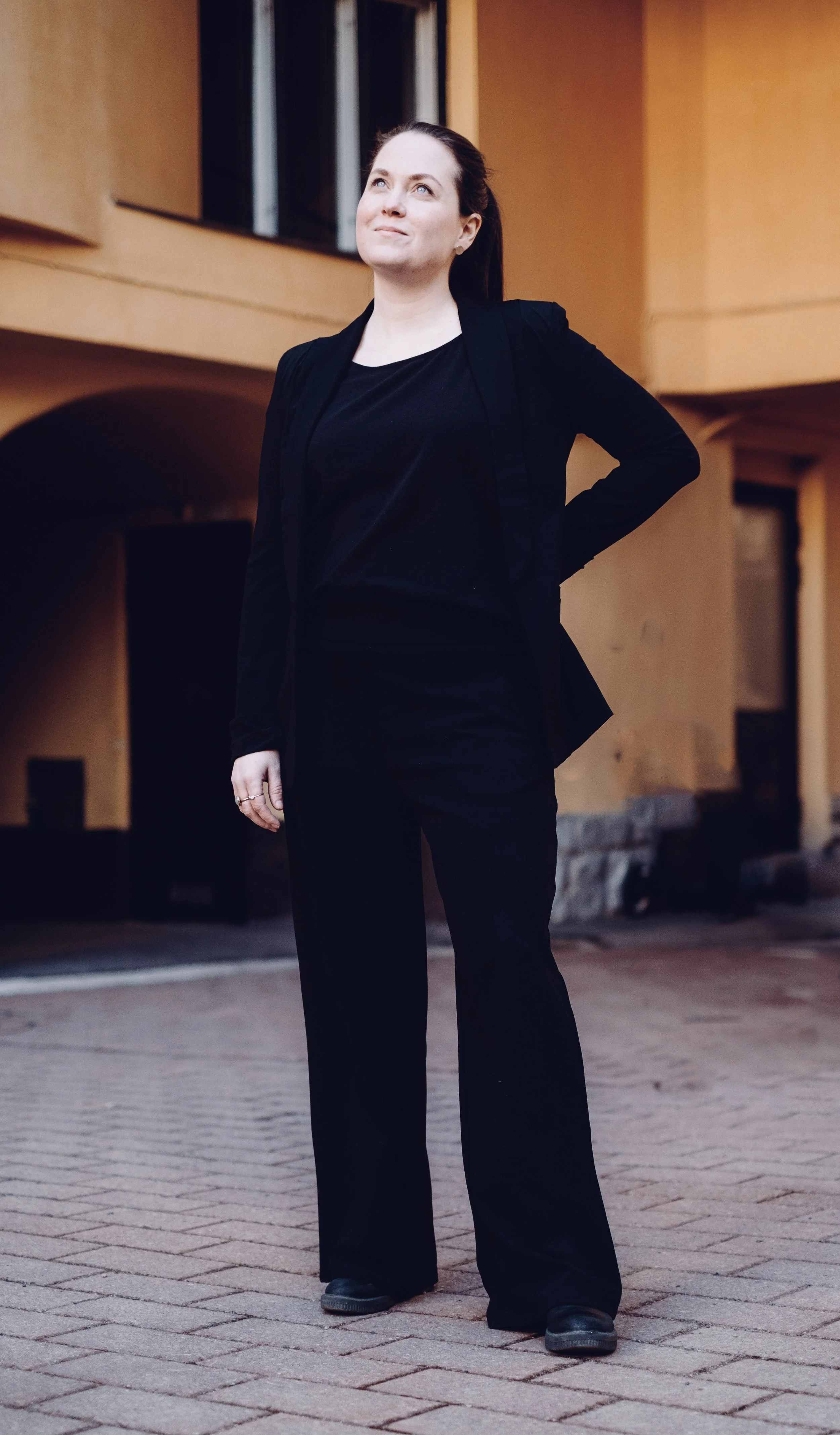 Terveisiä taiteelliselta johtajalta !