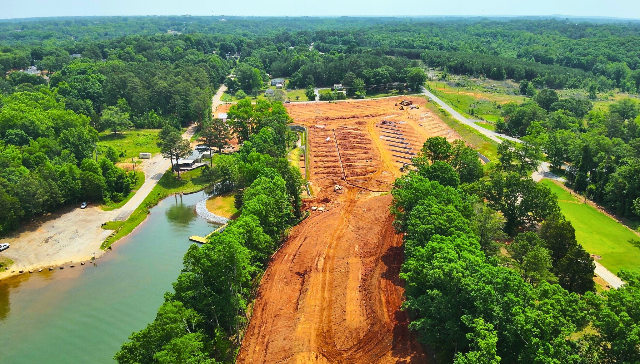 Can you believe the transformation Hartwell Cove Resort has made over the past few years?! We are so proud of our resort and all the hard work that has gone into making it amazing! ✨