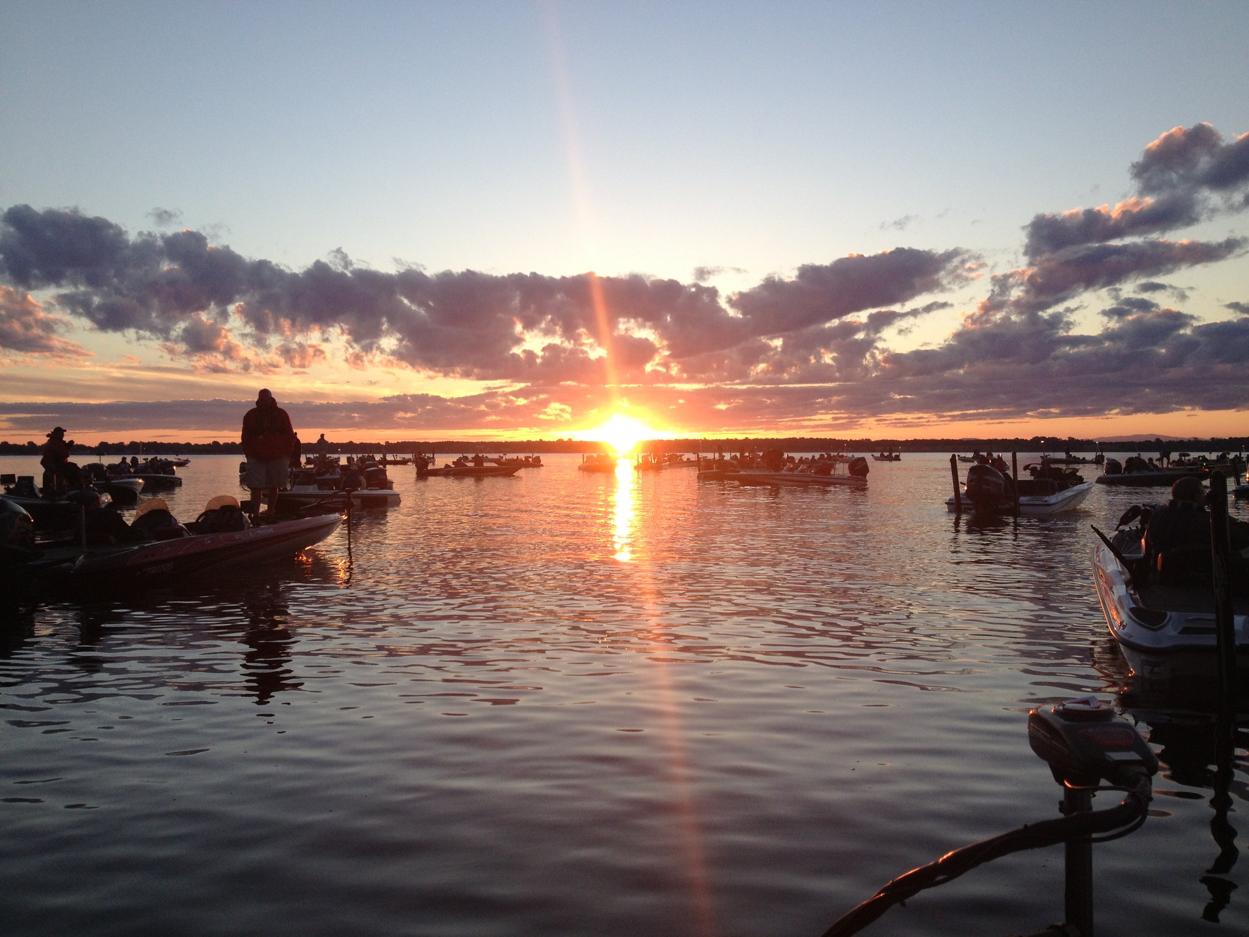Bass Master Classic Sunrise.