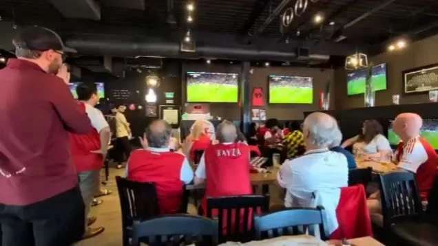 Full time in North London and Canada 😉
