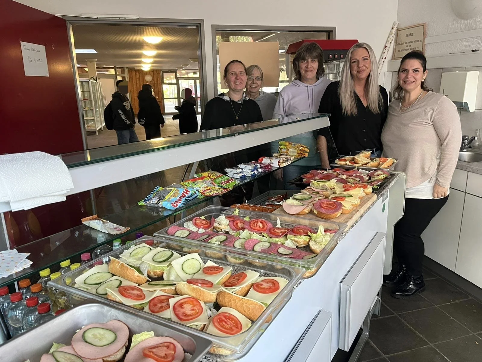 Das erste Frühstücksangebot, das von den Eltern organisiert wurde
