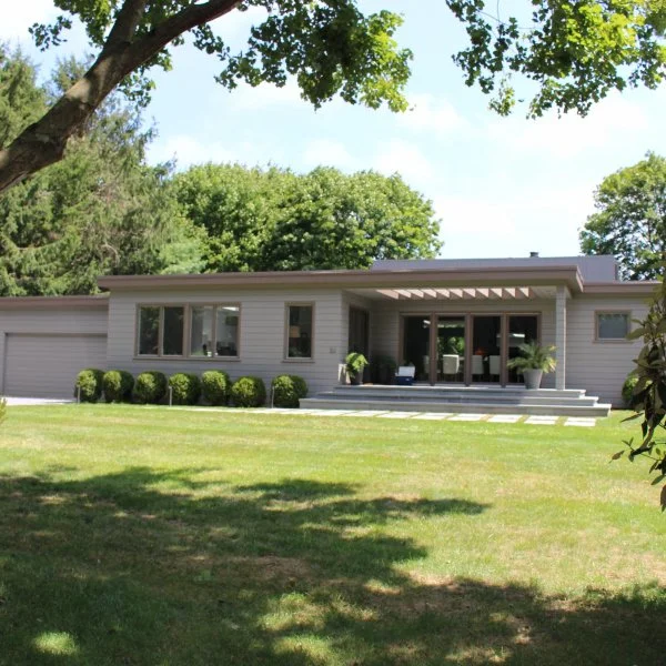 East Hampton, 2013-2014