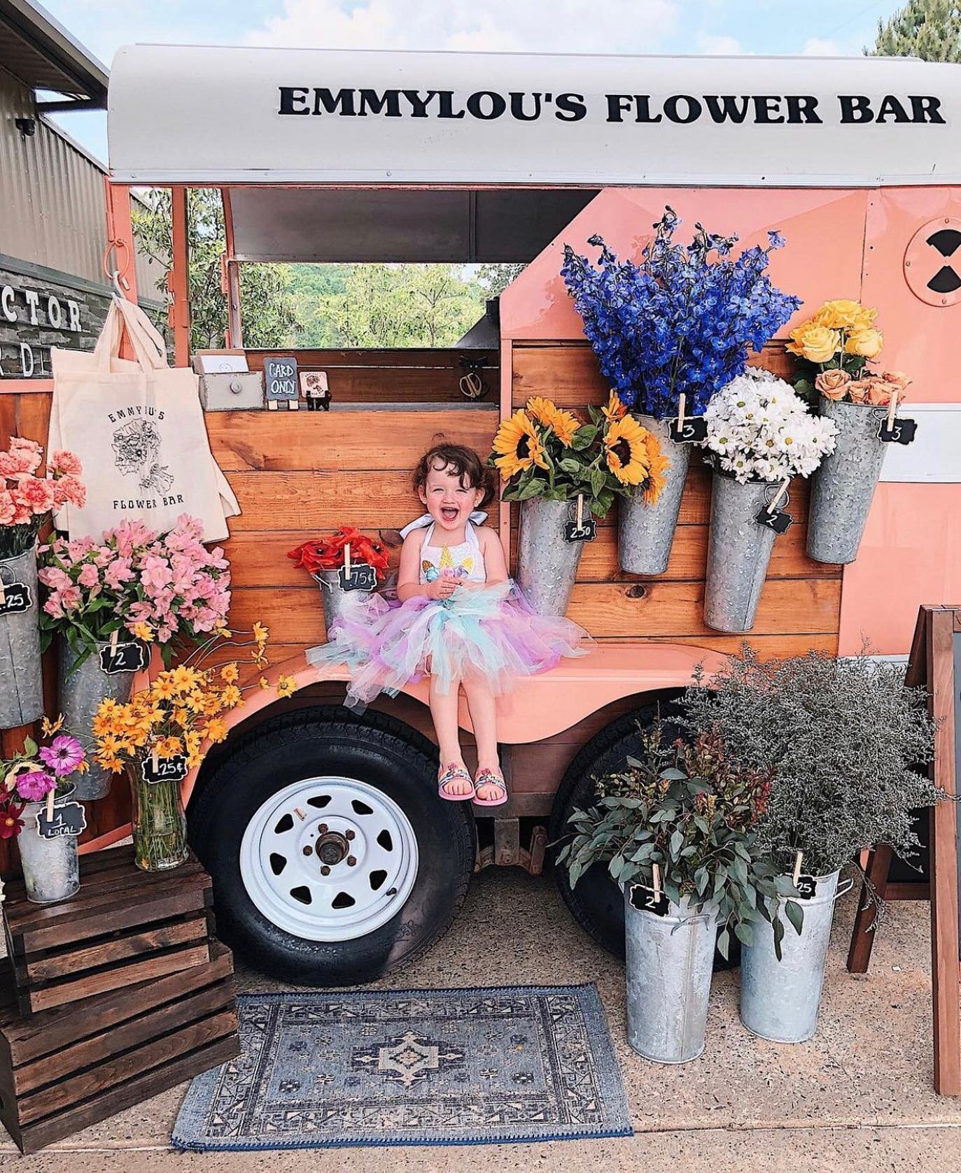 This first week of May has us excited for next weekend! Pick up some blooms for Mom from @emmylousflowerbar_ at Shiloh Square next Saturday! 💐🌺🦋