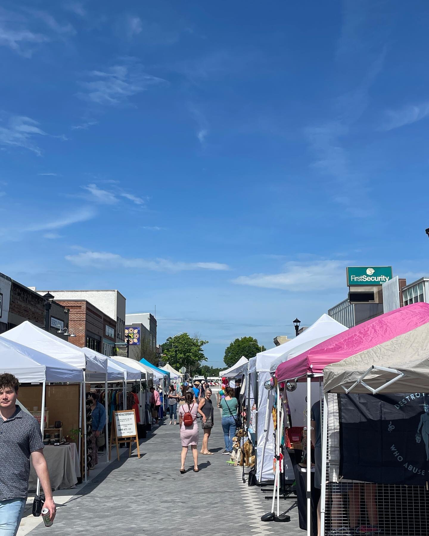 THANK YOU everyone who came out to enjoy the craft show on Saturday!! As always, it was a great time at Shiloh Square and we can&rsquo;t wait to see your faces again this summer!