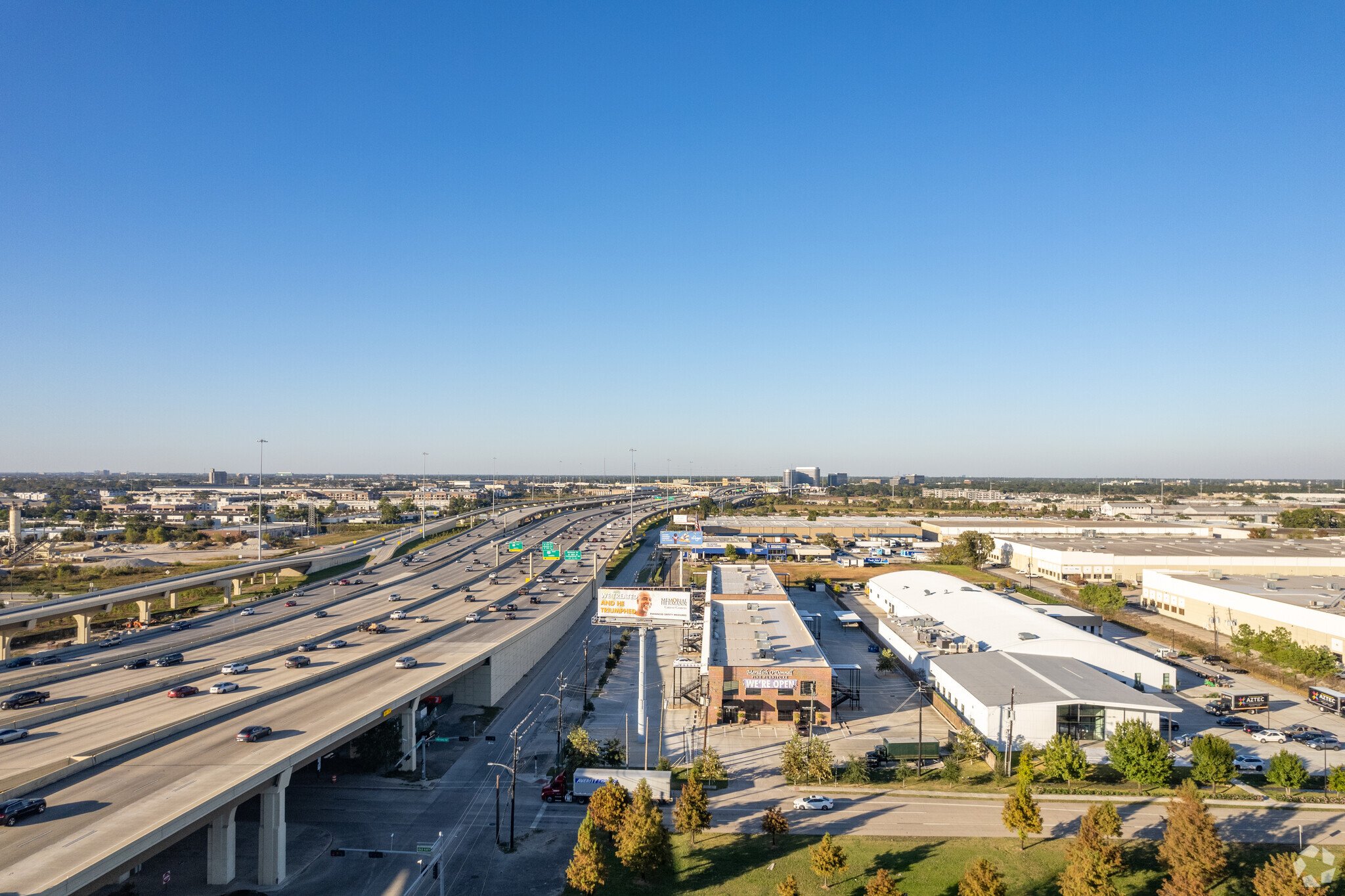 1000-W-Loop-Fwy-N-Houston-TX-7150-Old-Katy-Rd-Context-9-LargeHighDefinition.jpg