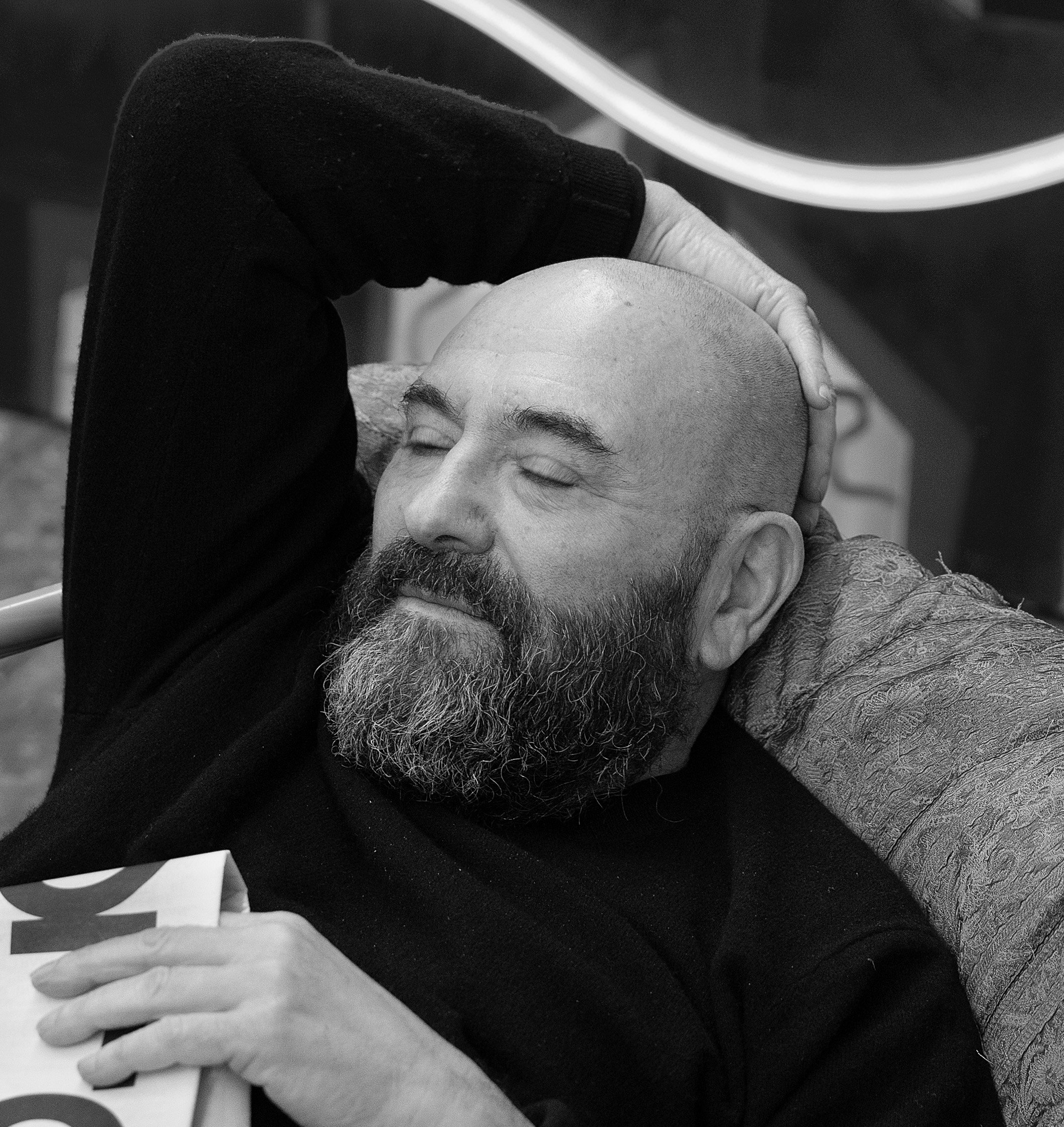 Episode 32: A Passenger on the Bus: Rob Fitterman