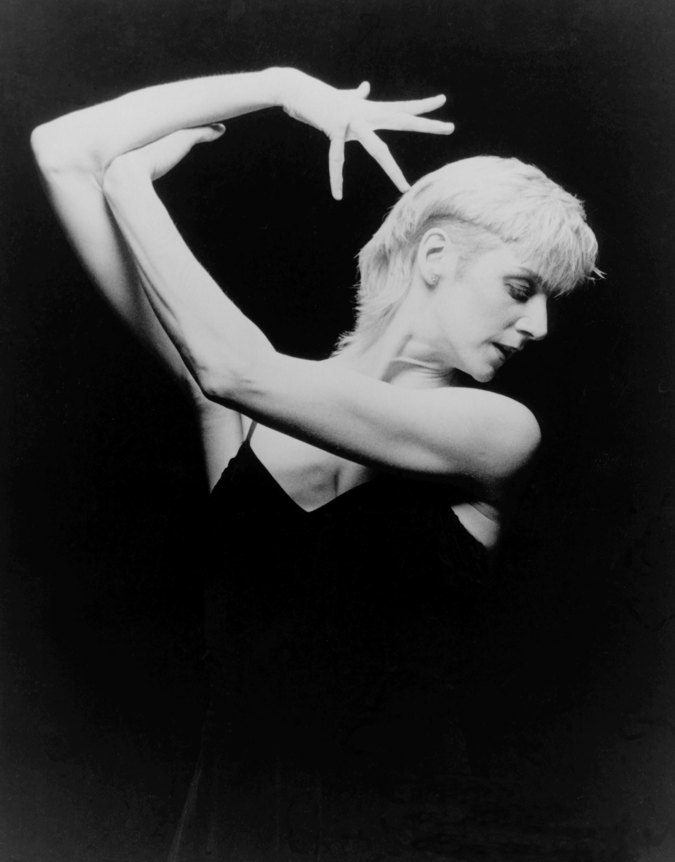 Photo of Peggy Baker in Lar Lubovitch work by Michael Scott