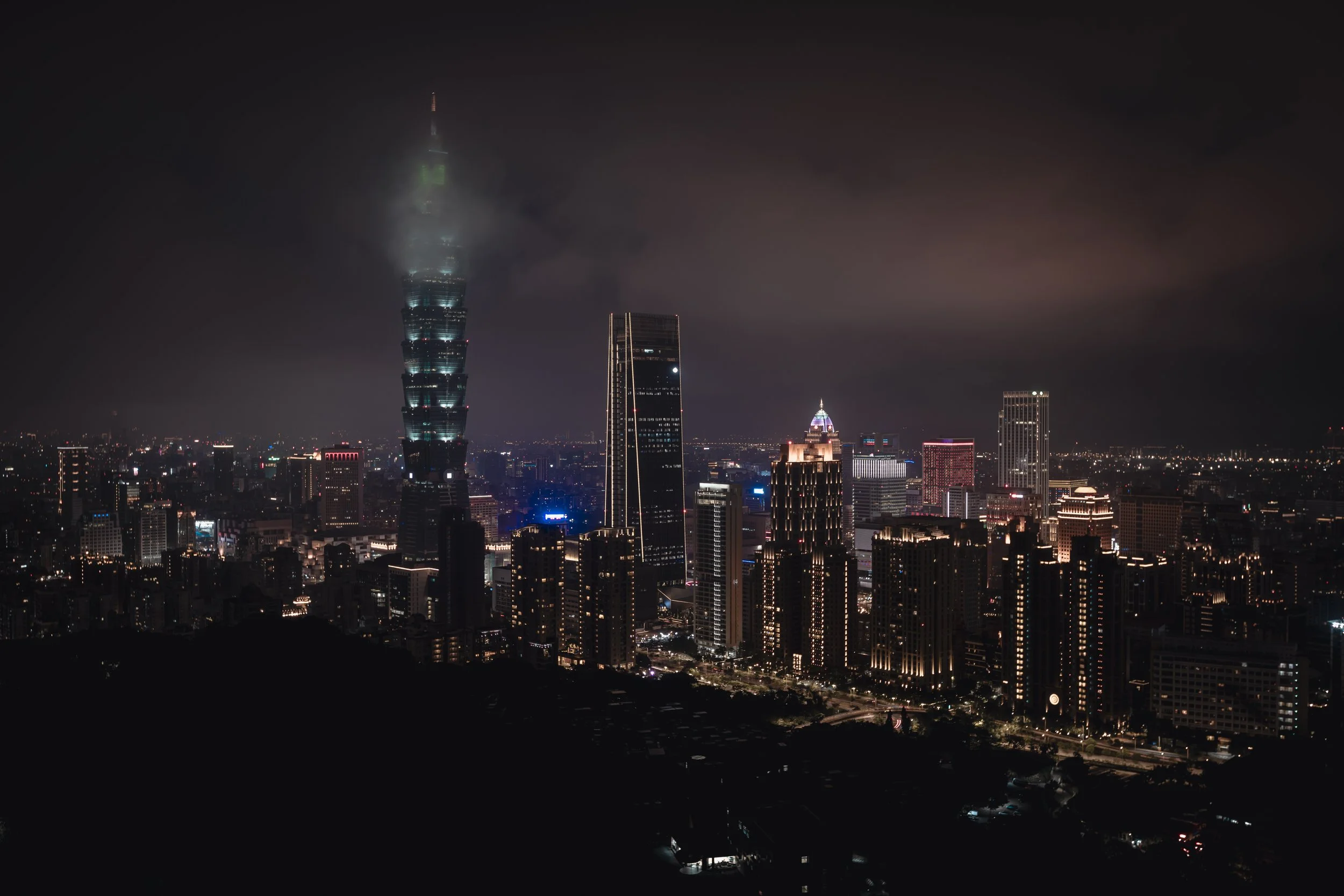 Hiring a Photographer in Taiwan: What Expats and Businesses Need to Know