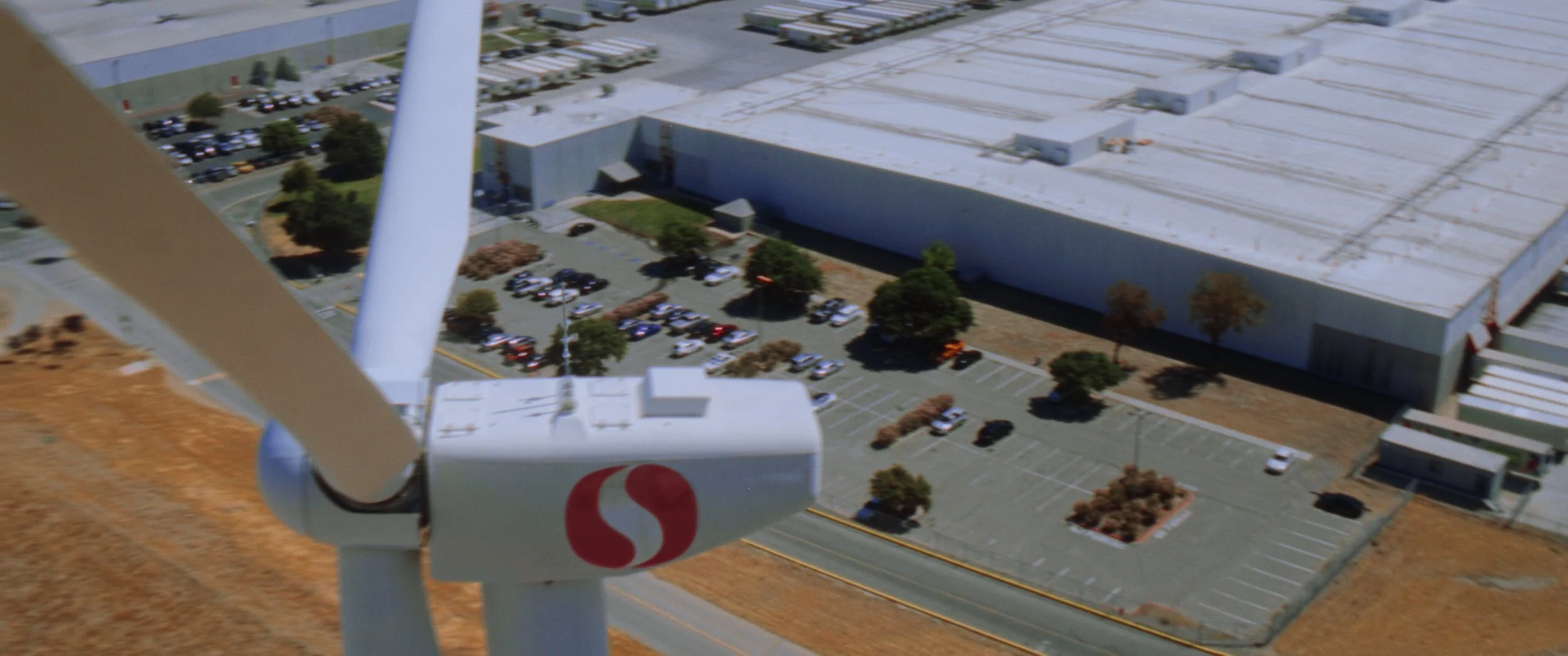 Still 2025-11-04 214923_1.1.22.jpg