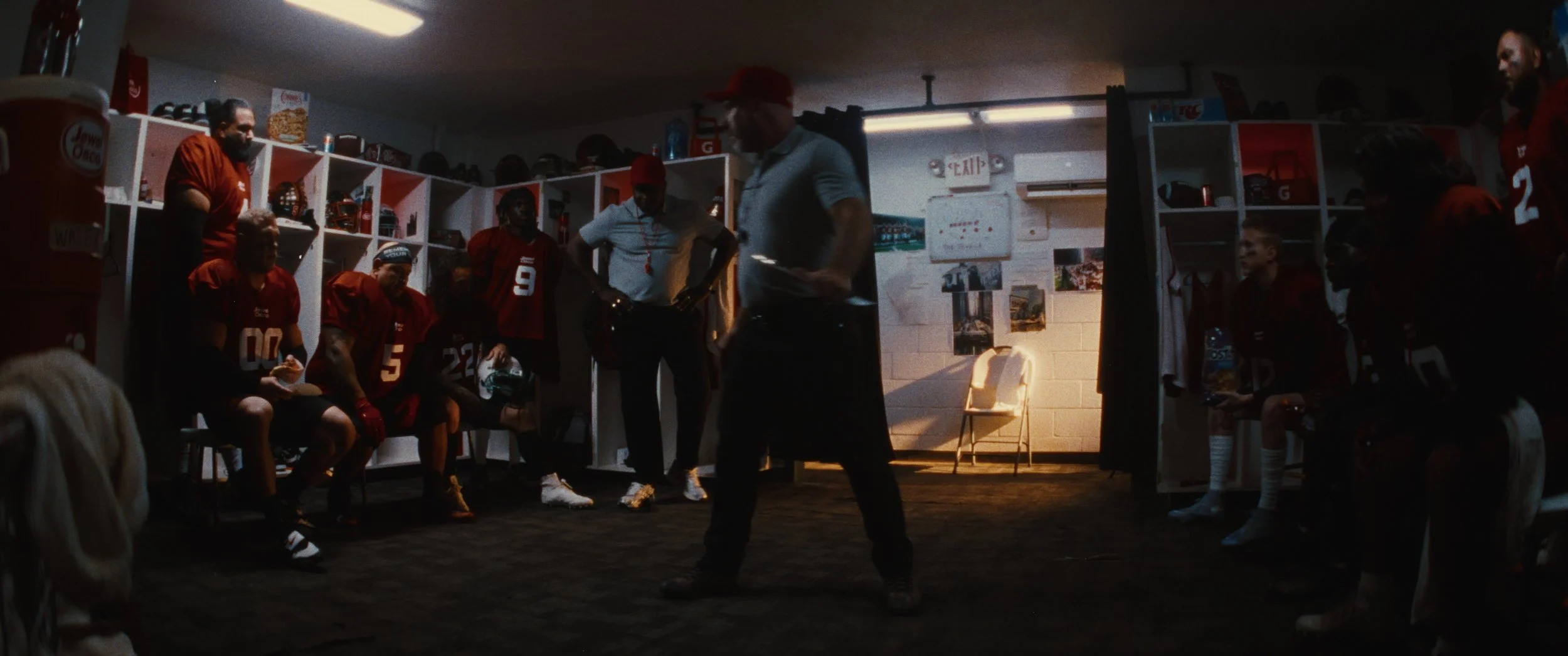 Still 2025-11-04 182957_1.1.2.jpg