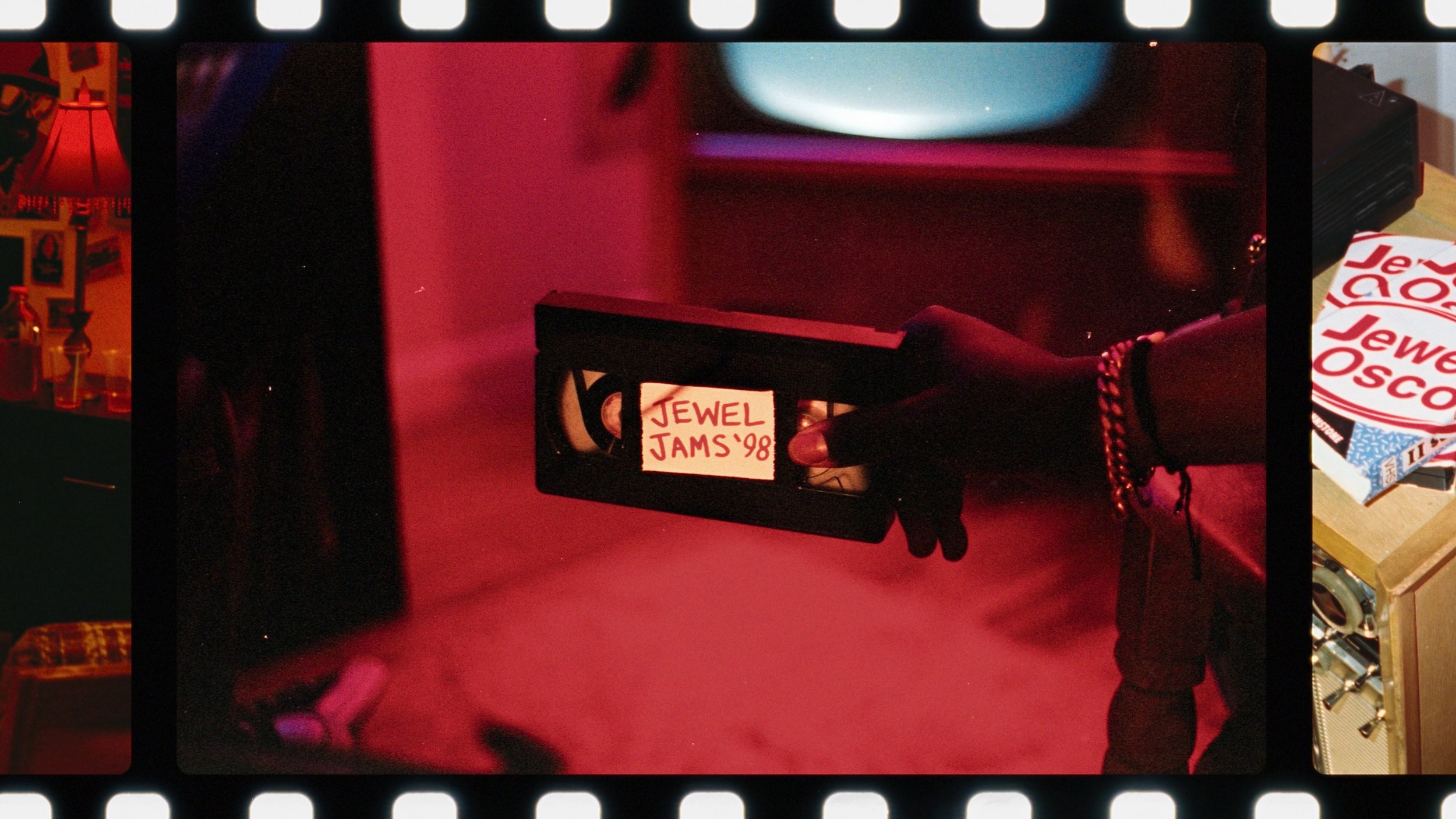 Still 2025-11-04 180411_1.1.4.jpg