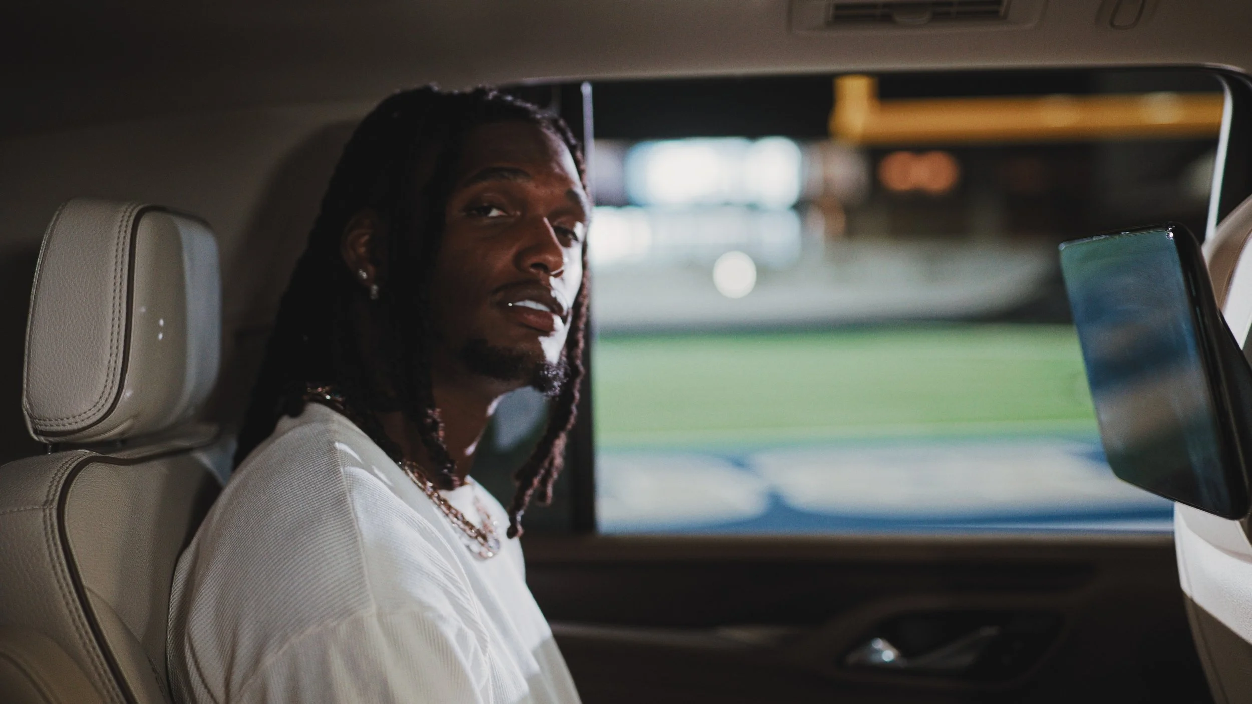 Still 2025-11-04 184243_1.2.3.jpg