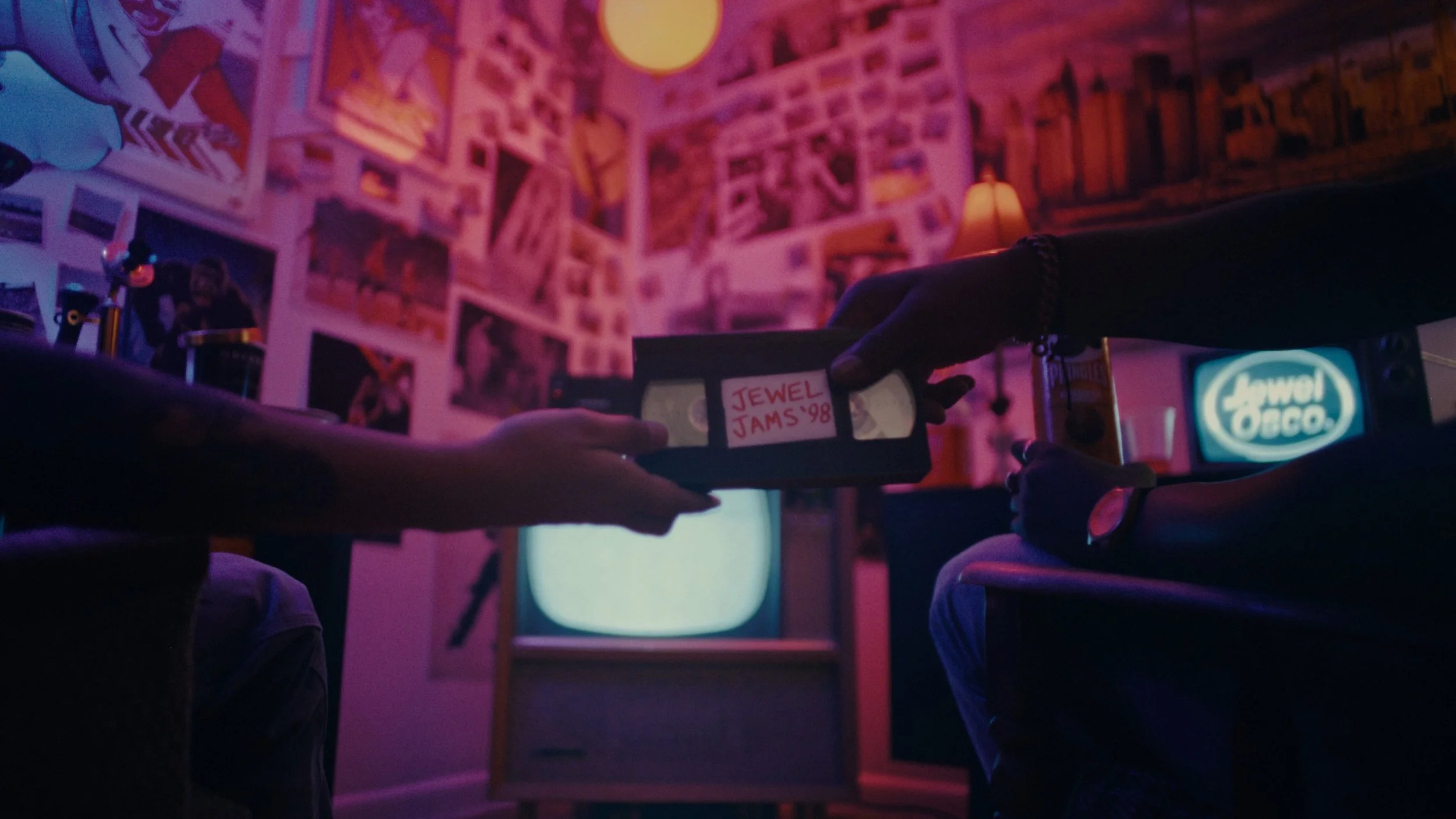 Still 2025-11-04 180411_1.1.7.jpg