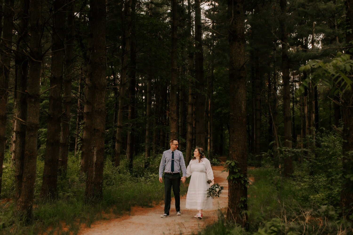 62_IMG_7611-671_couple_jester_Intimate_Park_Wedding_small_Iowa_Photography_elopement_Boho.jpeg