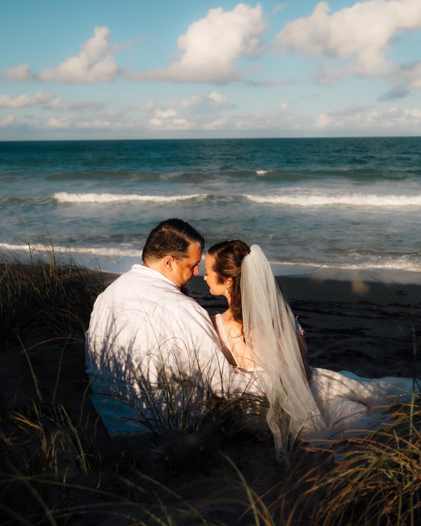 Wedding season is HERE! 🎉🥳

Kicking this year off with another Florida beach wedding this weekend! We are heading to Madeira Beach with Chris and Taylor!🏝️💍

Honored to be photographing so many amazing couple&rsquo;s love again this year and trul