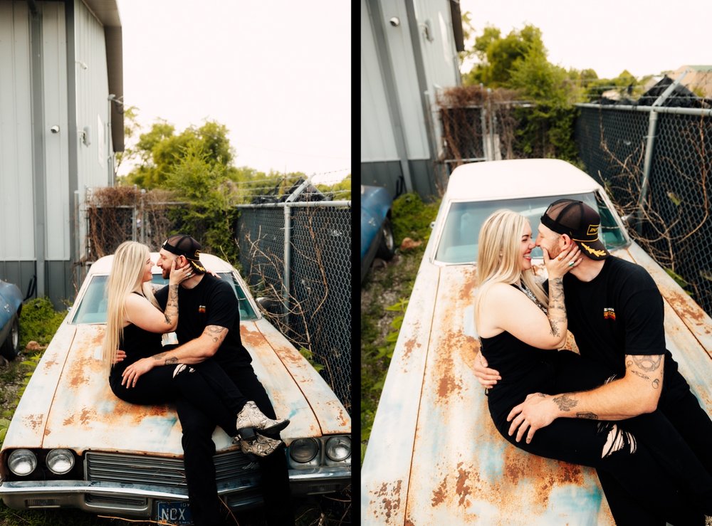 junk-yard-couples-photoshoot-des-moines-iowa-nontradtional-engagement009.jpg