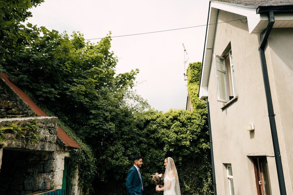 08_Ireland-cliff-elopement-wedding-photographer-kmp-photography-7563.jpg