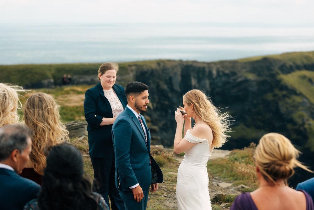 42_Ireland-cliff-elopement-wedding-photographer-kmp-photography-2261.jpg