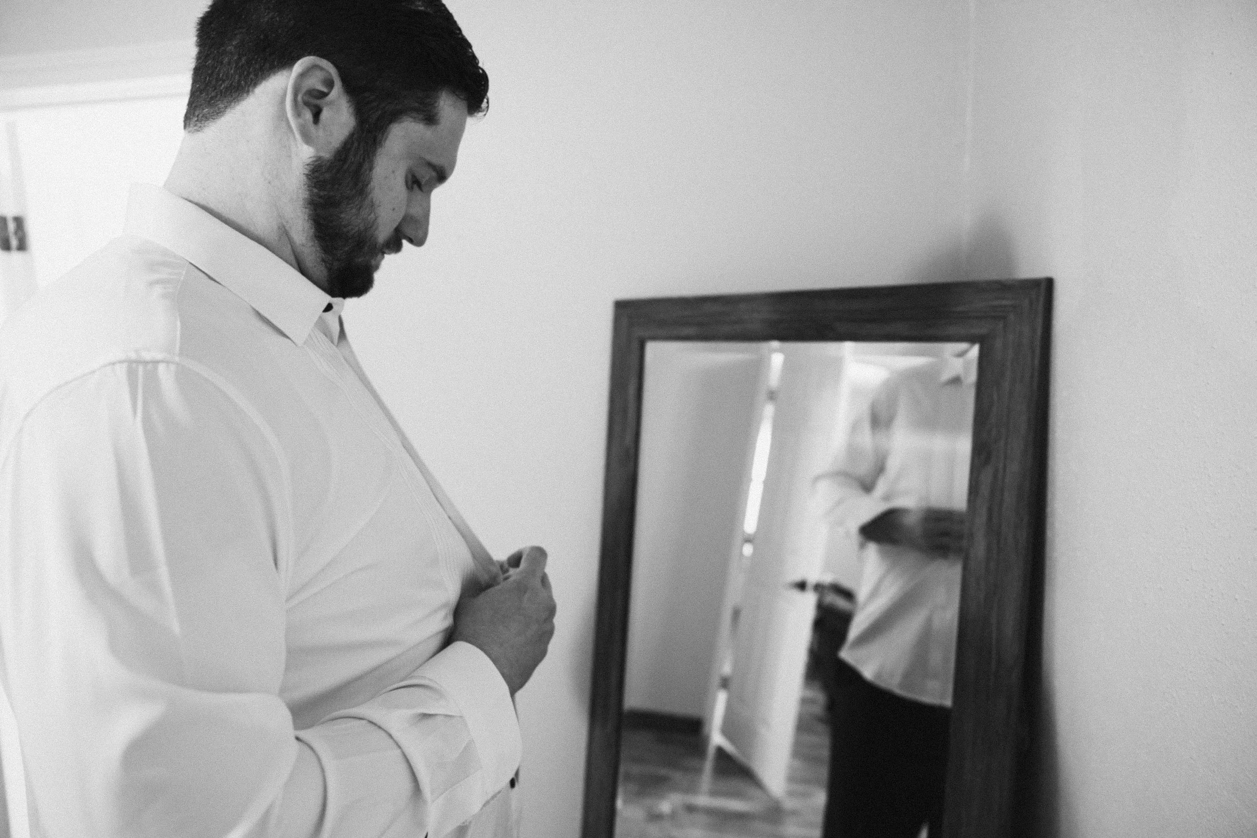 Jimmie Getting Ready-1.jpg