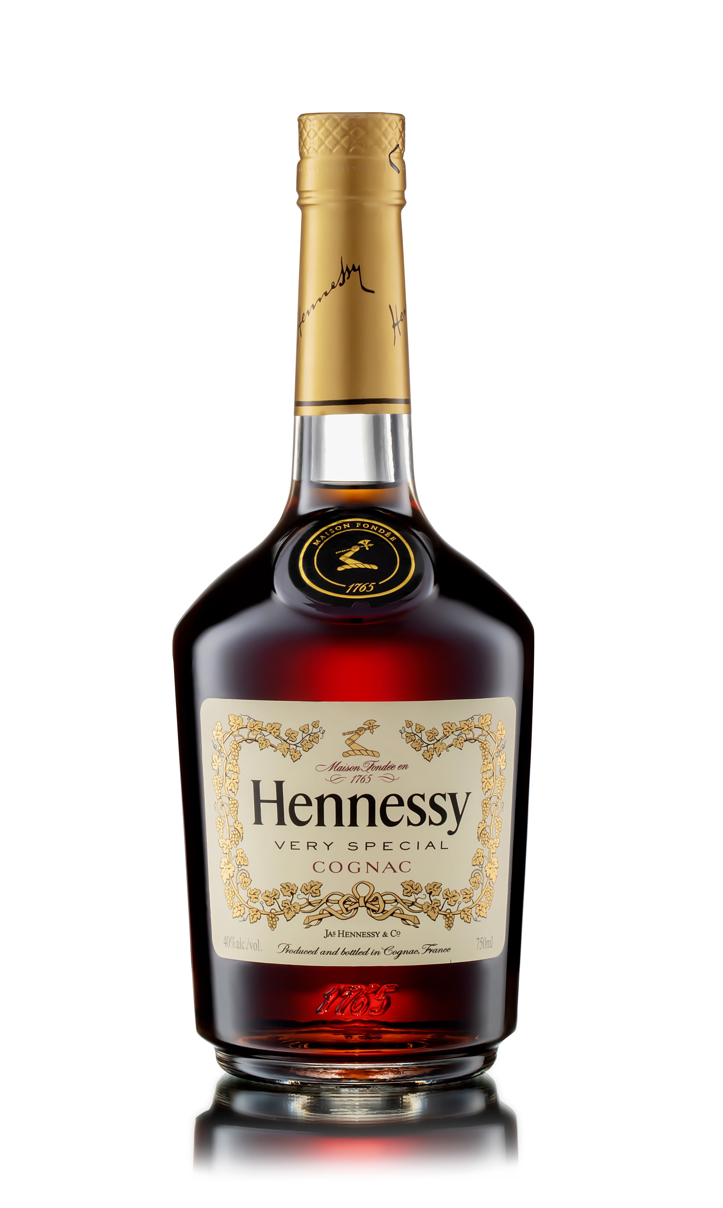 HENNESSY-MARCEL-BOLDU- BEST STILL LIFE PHOTOGRAPHER web.jpg