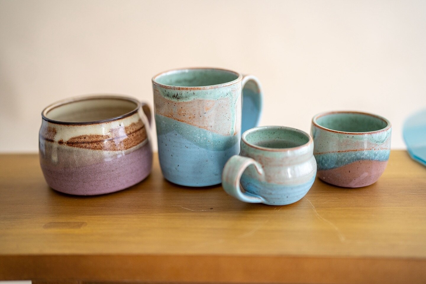 A few of my favorite things 
.
.
.
📷 @brittanyhansonphotography 
 #makersgonnamake #potteryworld #createyourlife #pottersofinstagram #coffeemugs #handmadecoffee #espresso #espressocup #becreative #ceramicartist