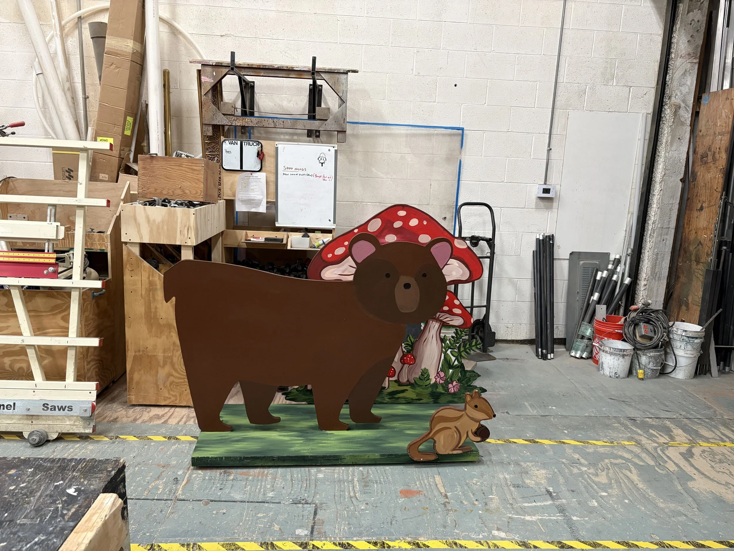 9 to 5 Bear Wagon
