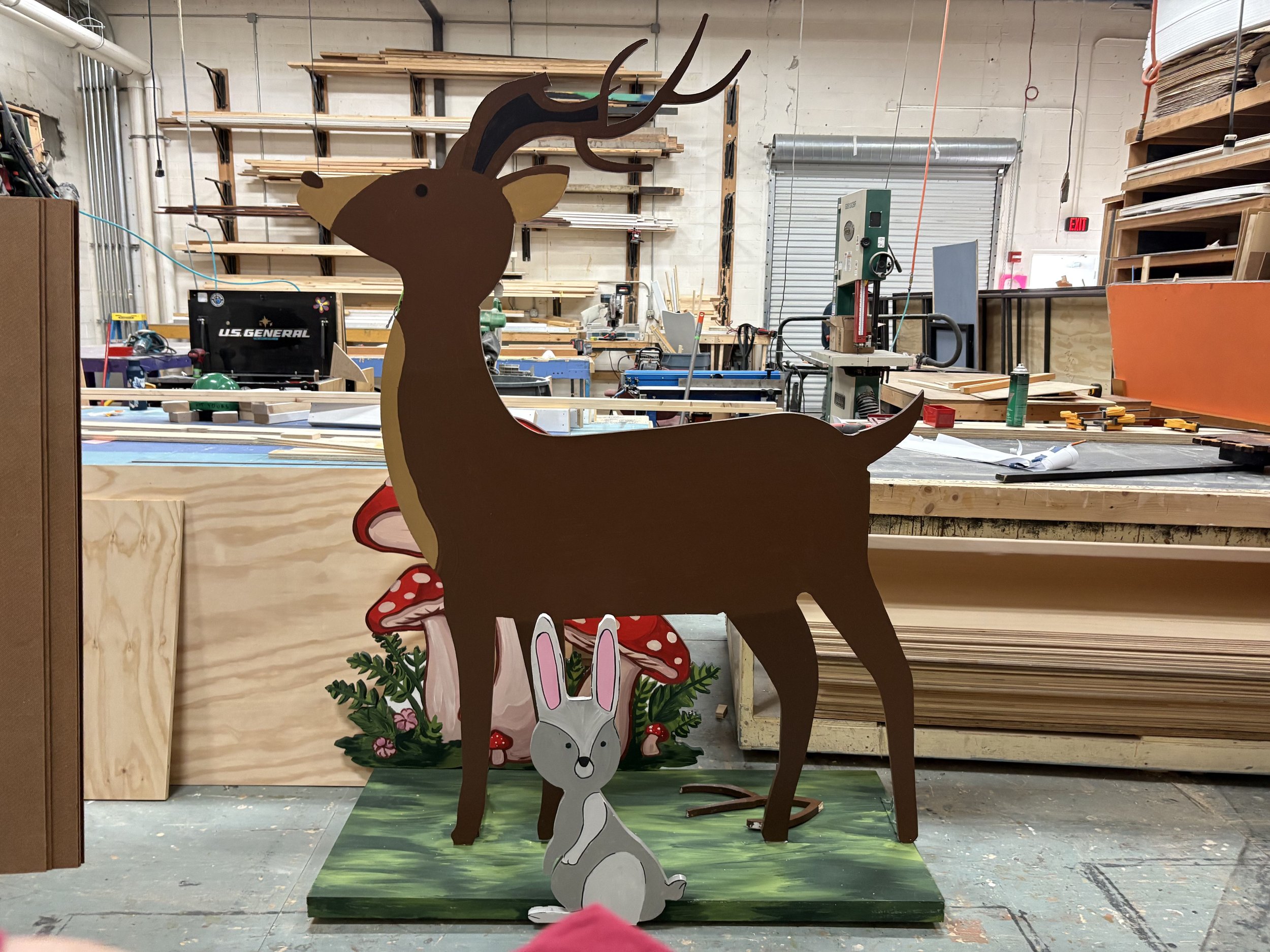 9 to 5 Deer Wagon