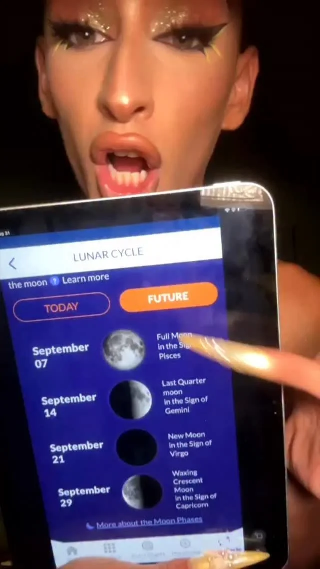 Bebe the eclipses are here an my friends at @astrolink.app @astrolink.es
Have the tools to navigate the chaotic energy 🫨
With premium you’ll have access to:
• Your full birth chart with detailed interpretations
• Daily personali