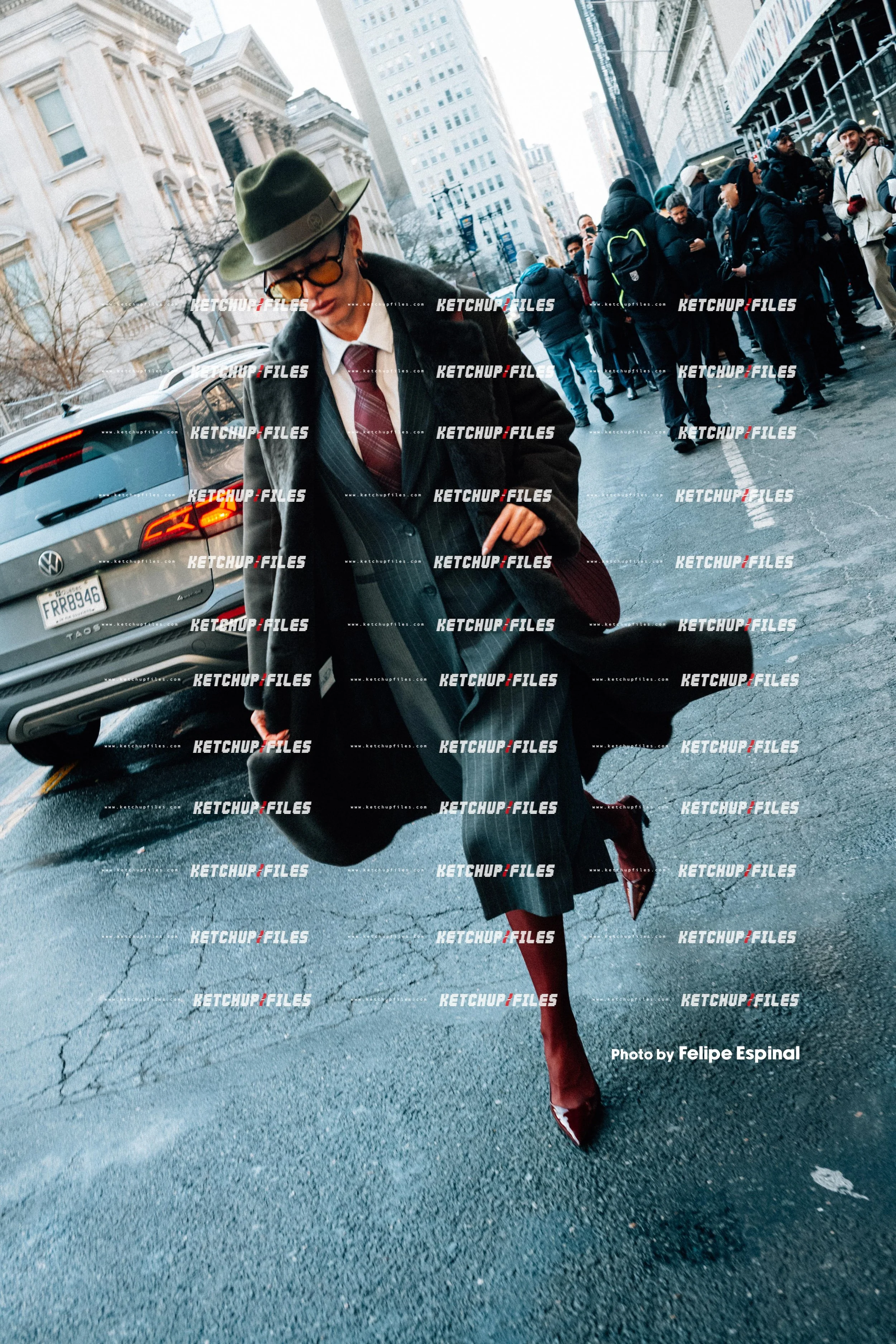 Street Style Photo of Guest at the Alice + Olivia FW26 New York Fashion Week Show